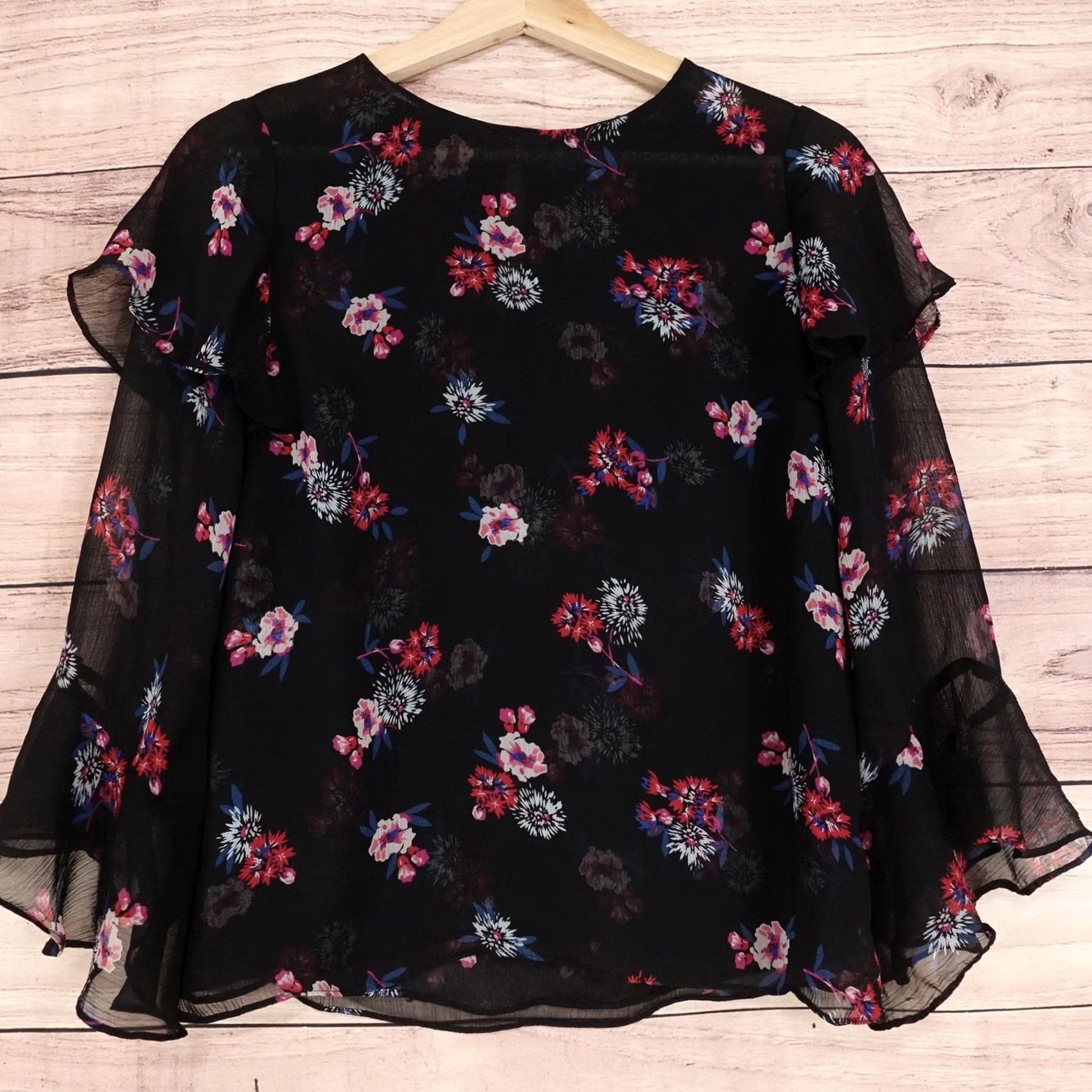 Express Express Basic Black Floral Chiffon Sheer Blouse S Womens Regular Size S / US 4 / IT 40 - 2 Thumbnail