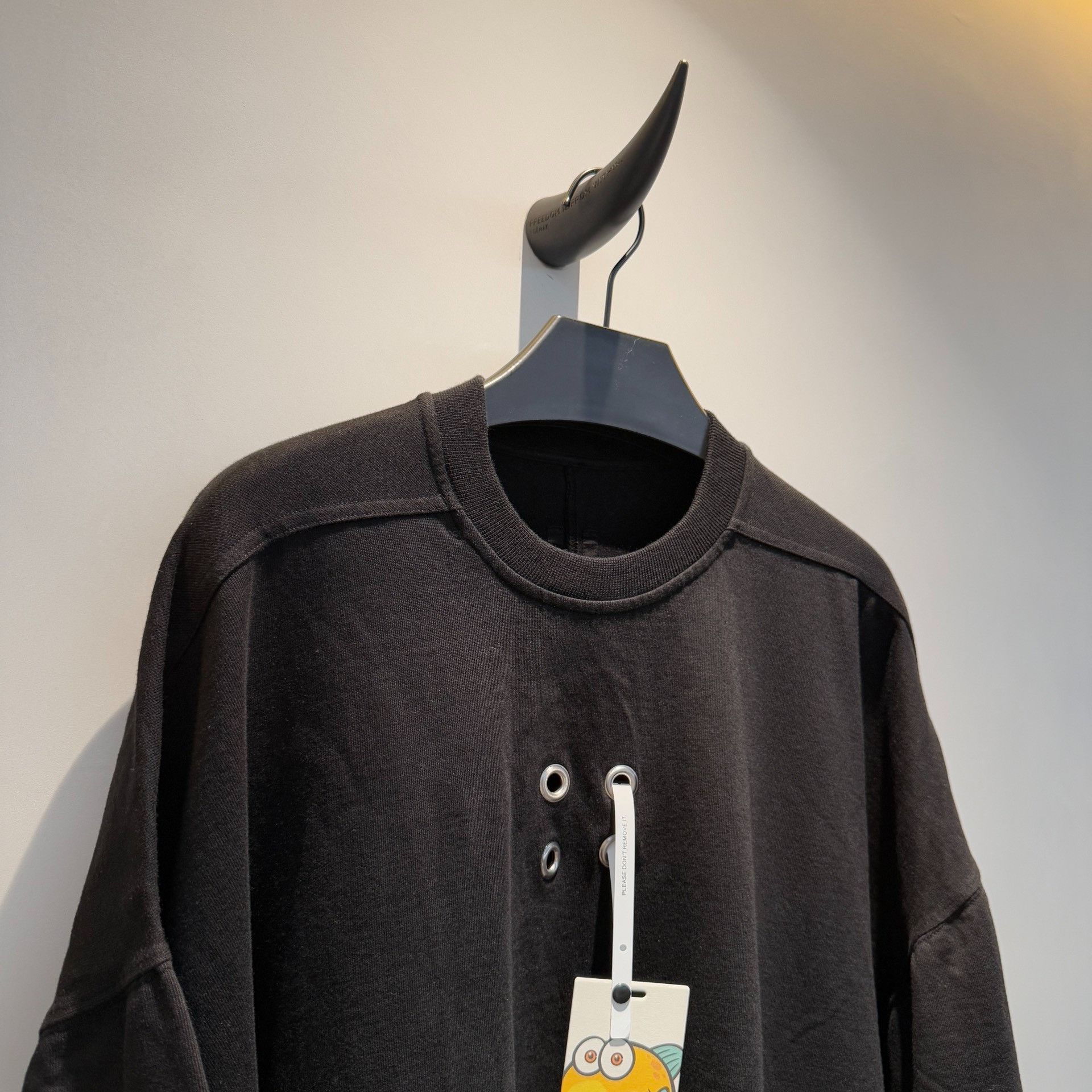 Rick Owens rick owens size os Double line classic chest four-hole loos Size US S / EU 44-46 / 1 - 2 Thumbnail