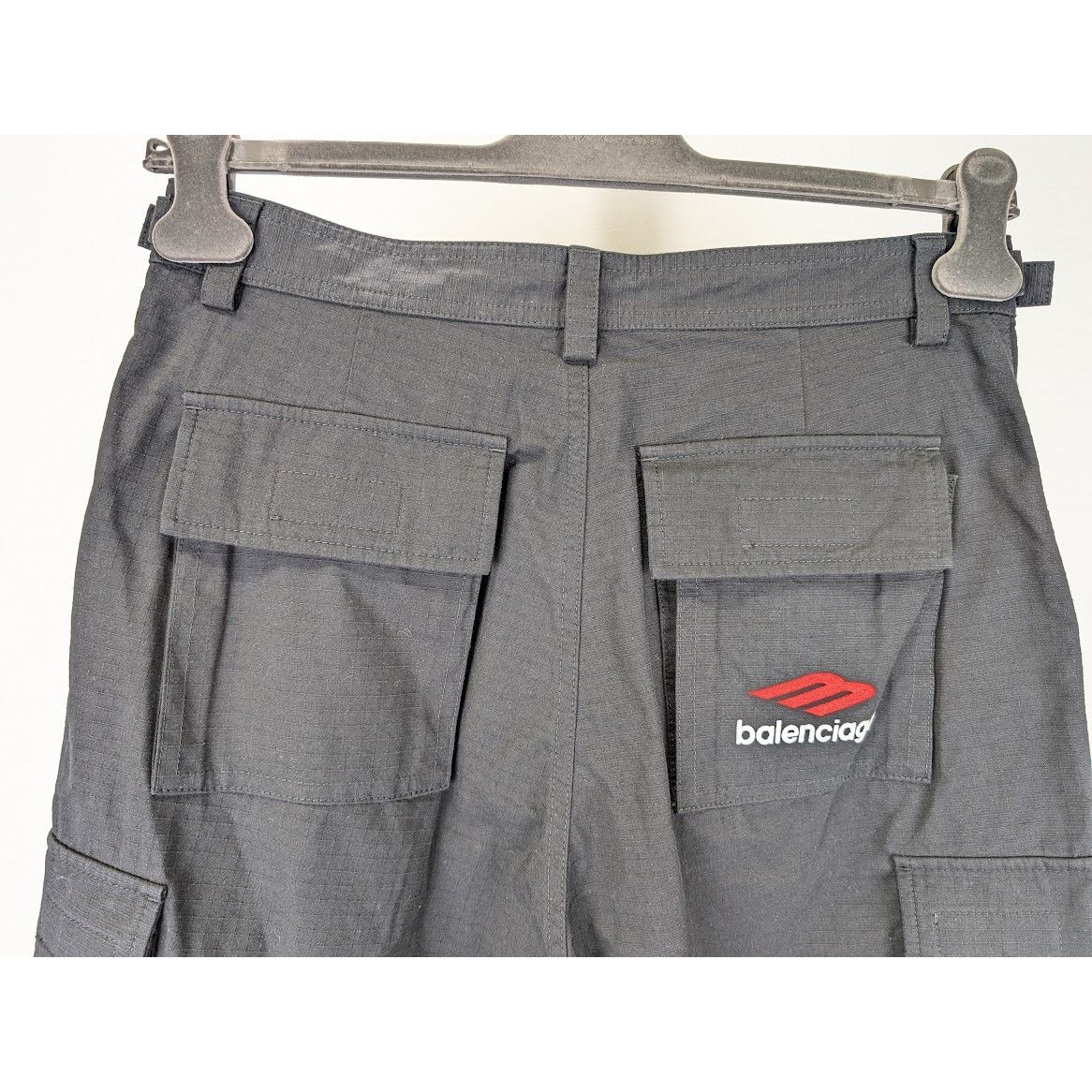 Balenciaga o1rshd1 Cotton Ripstop Gamer Shorts in Black Size US 28 / EU 44 - 16 Thumbnail