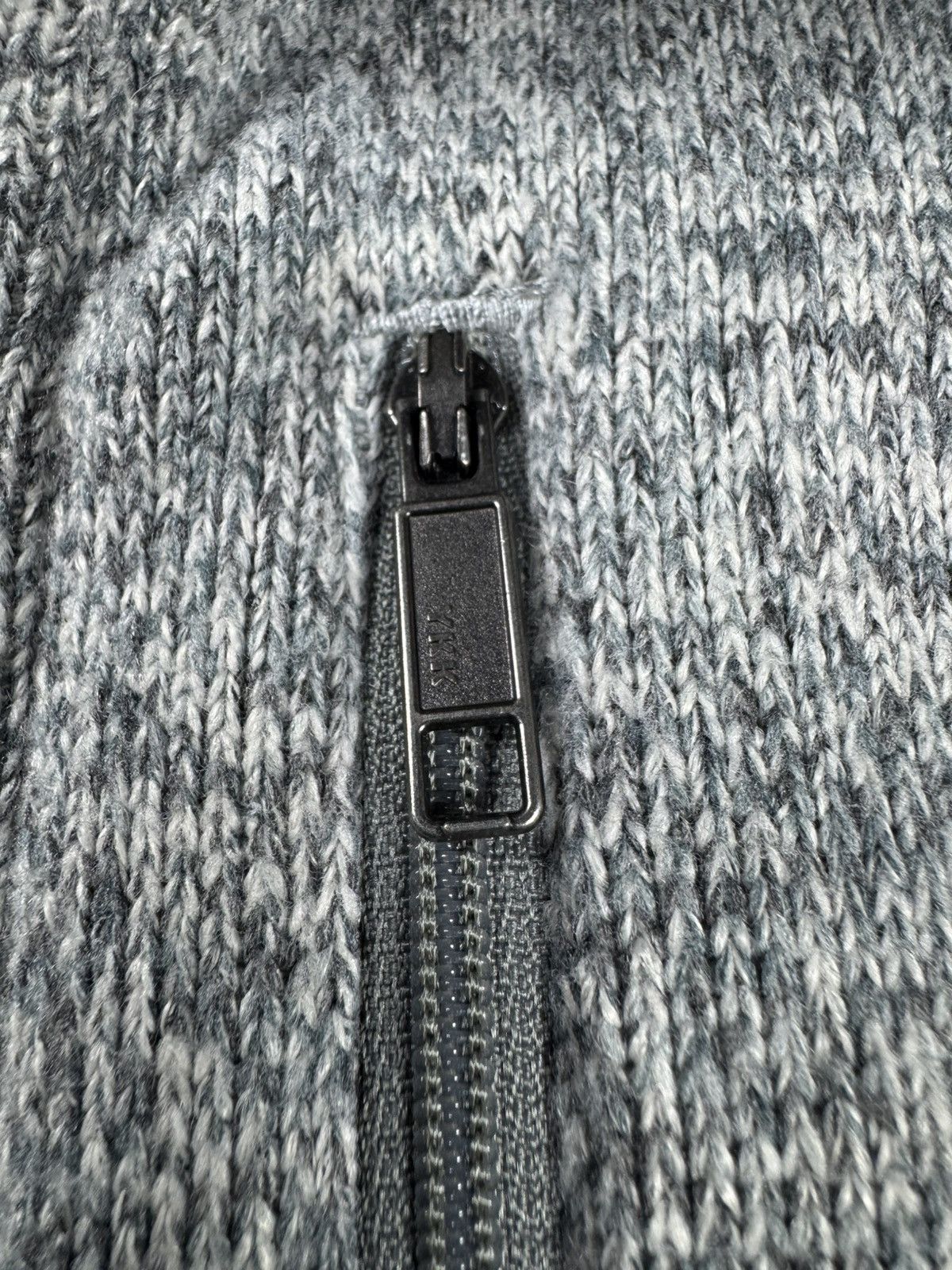 Patagonia Vintage Patagonia Polartec 1/4 Zip Fleece Jacket Gray size L Size US L / EU 52-54 / 3 - 7 Thumbnail
