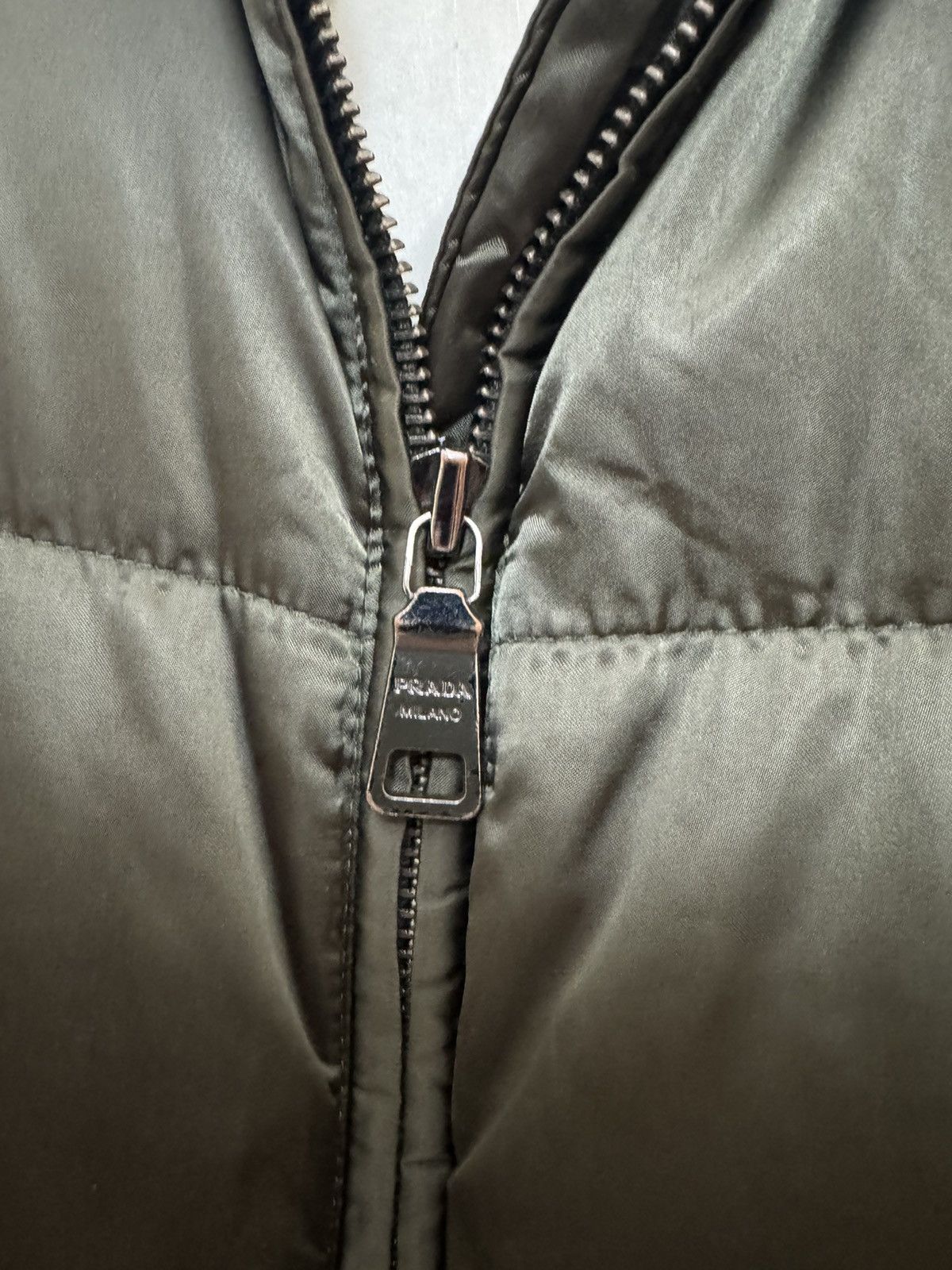 Prada Prada puffer jacket down luxury olive with logo Size M / US 6-8 / IT 42-44 - 6 Thumbnail