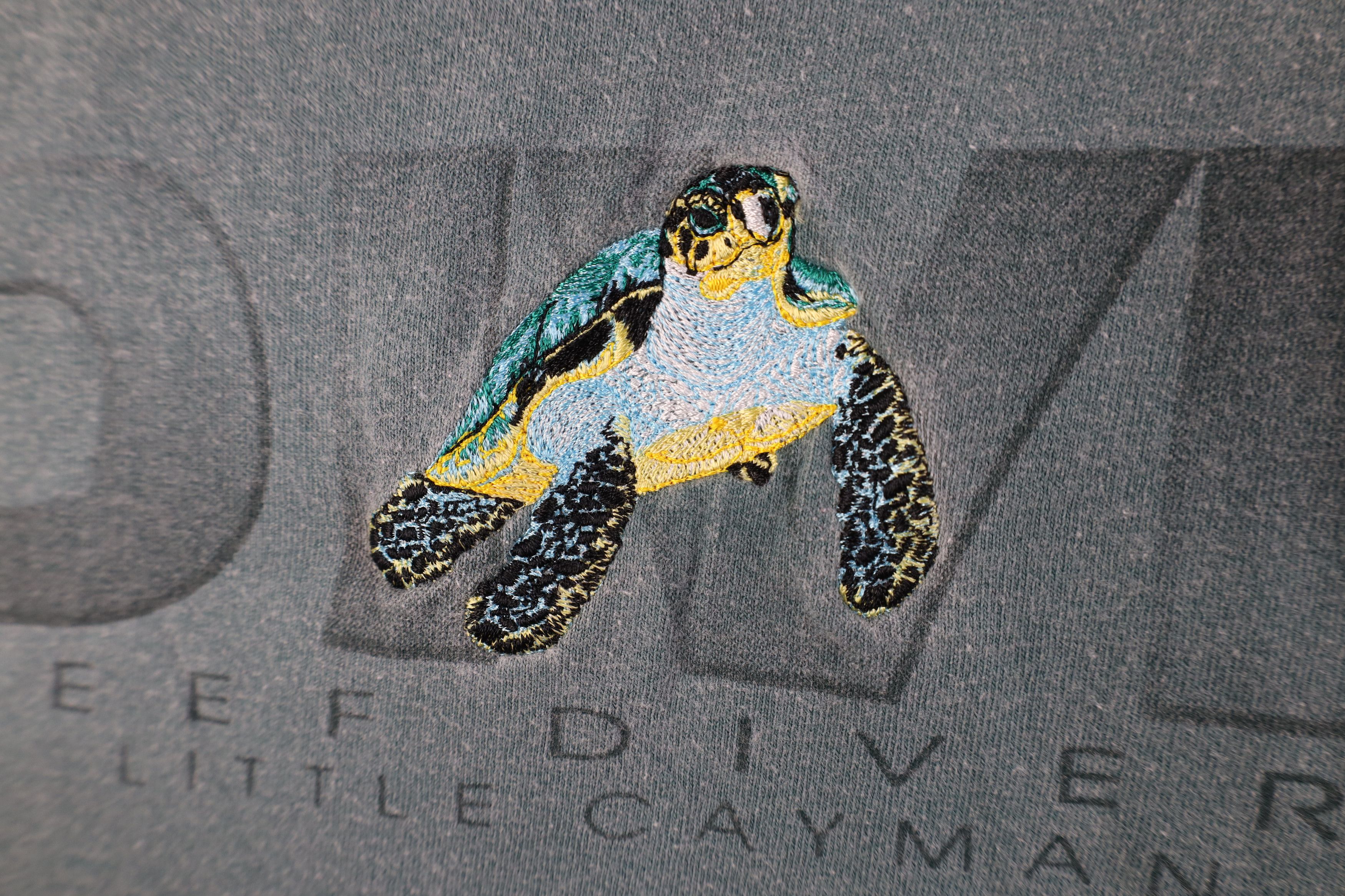 Vintage Vintage 90s Streetwear Dive Reef Divers Sea Turtle T-Shirt Size US M / EU 48-50 / 2 - 5 Thumbnail
