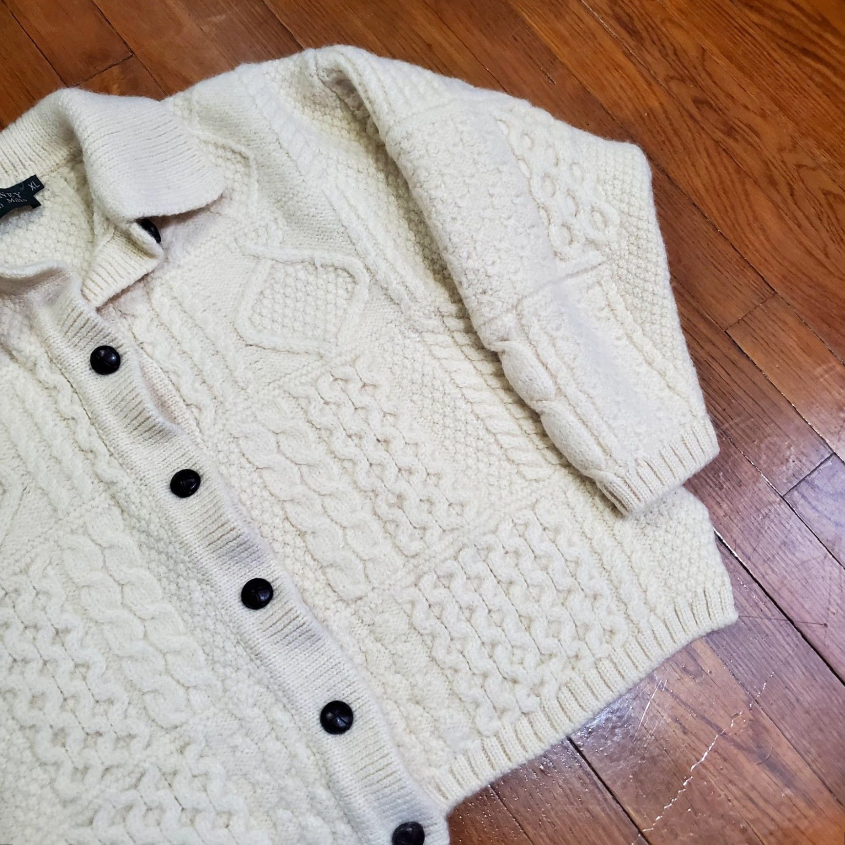 Vintage VINTAGE Blarney Woollen Mills Sweater Womens XL White Aran Cable Knit Collared Cardigan Size XL / US 12-14 / IT 48-50 - 3 Thumbnail