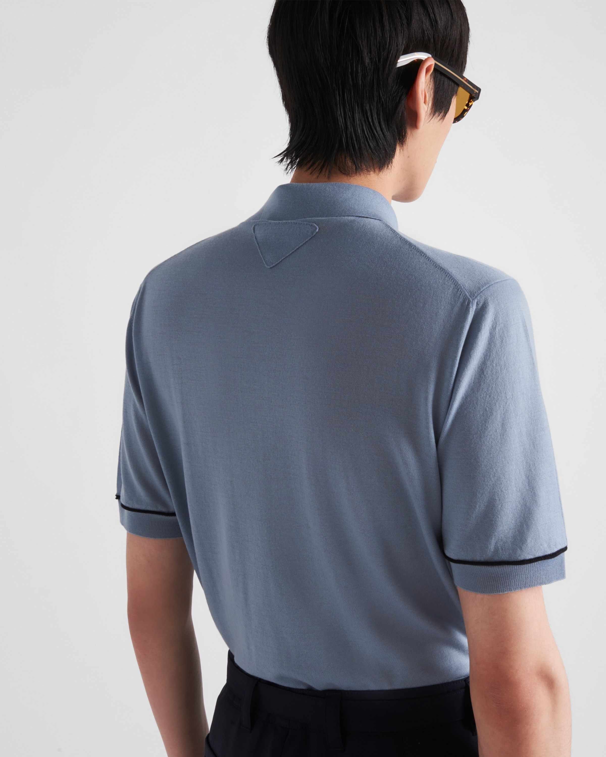 Prada o1bcso1str1025 Superfine Wool Polo Shirt in Blue Size US L / EU 52-54 / 3 - 6 Thumbnail