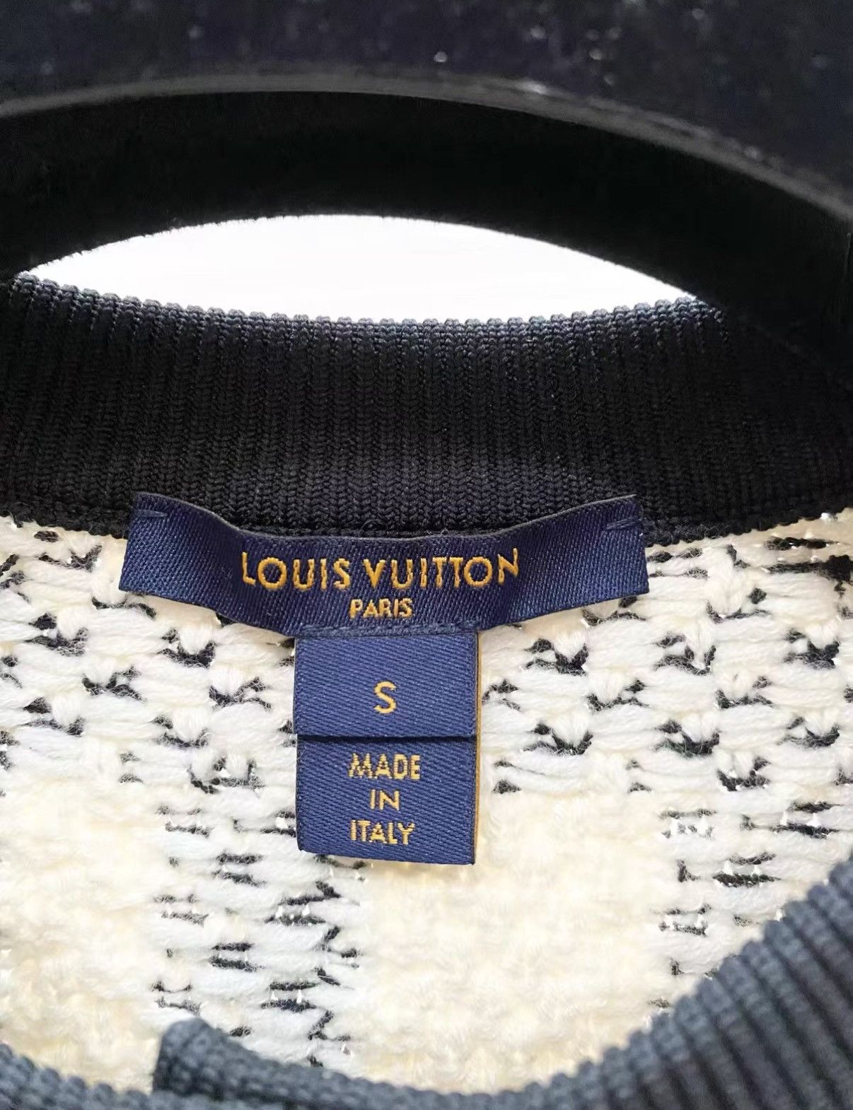Louis Vuitton Louis Vuitton Plaid Knit Cardigan with Gold Buttons J33 Size S / US 4 / IT 40 - 3 Thumbnail