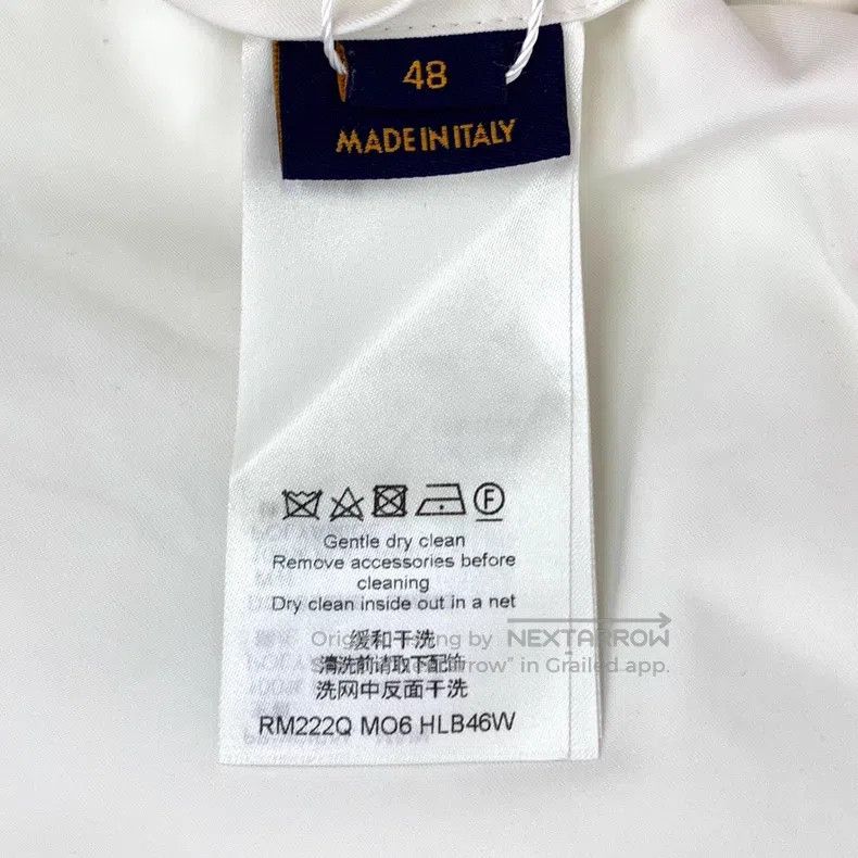 Louis Vuitton Louis Vuitton 22 white logo full print hooded zipper long Size US M / EU 48-50 / 2 - 8 Thumbnail