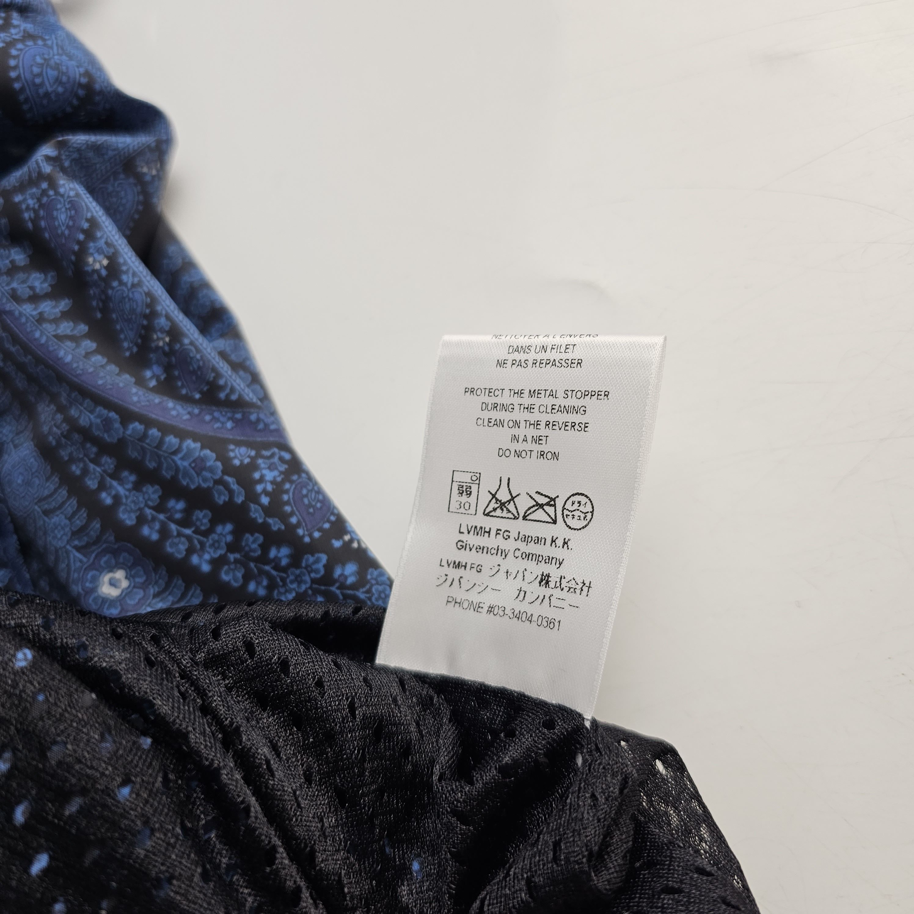 Givenchy Givenchy Blue Floral Jacket Size M New Size US M / EU 48-50 / 2 - 8 Thumbnail