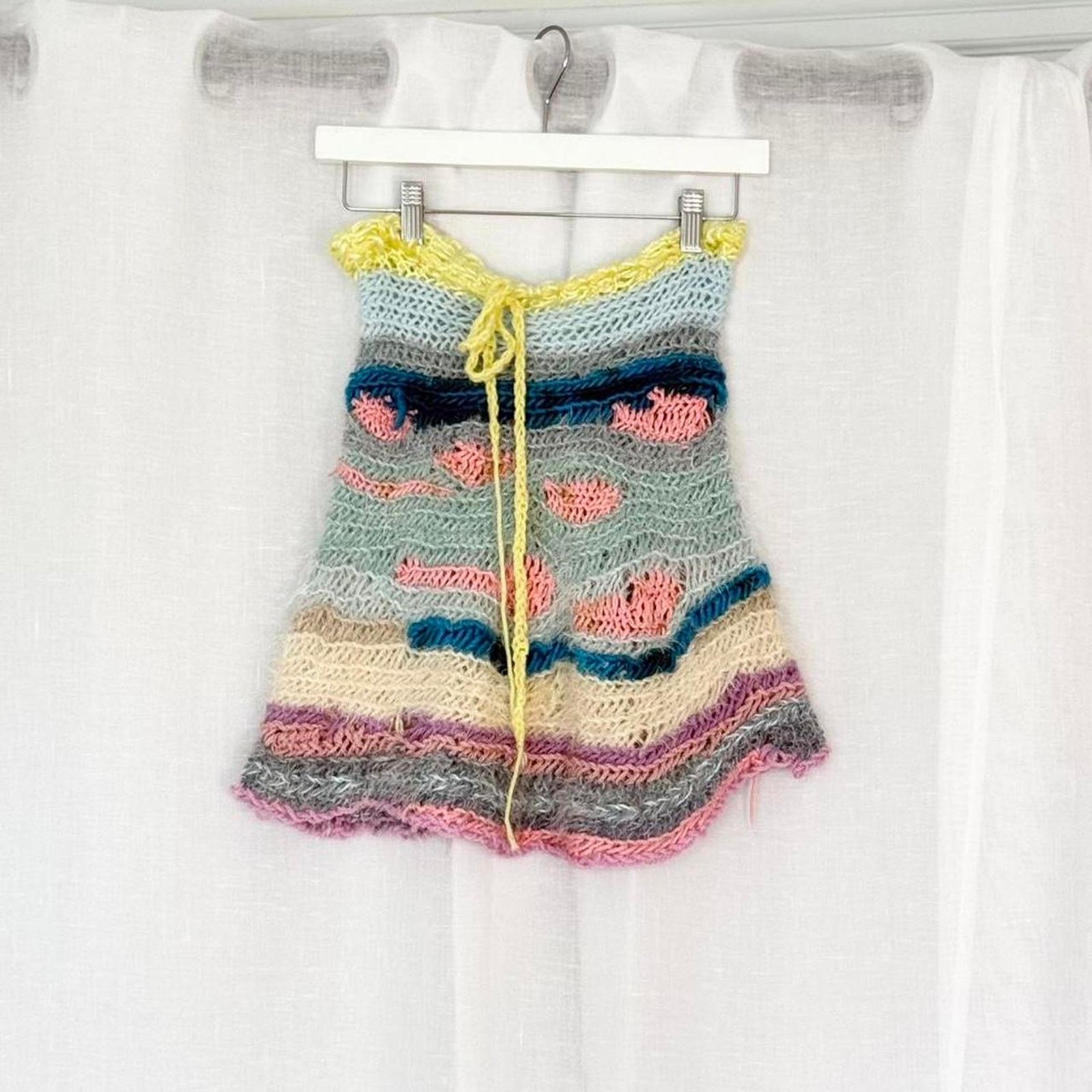 Other ✿ handmade knit polka dot mini skirt ✿ Size 28" / US 6 / IT 42 - 1 Thumbnail