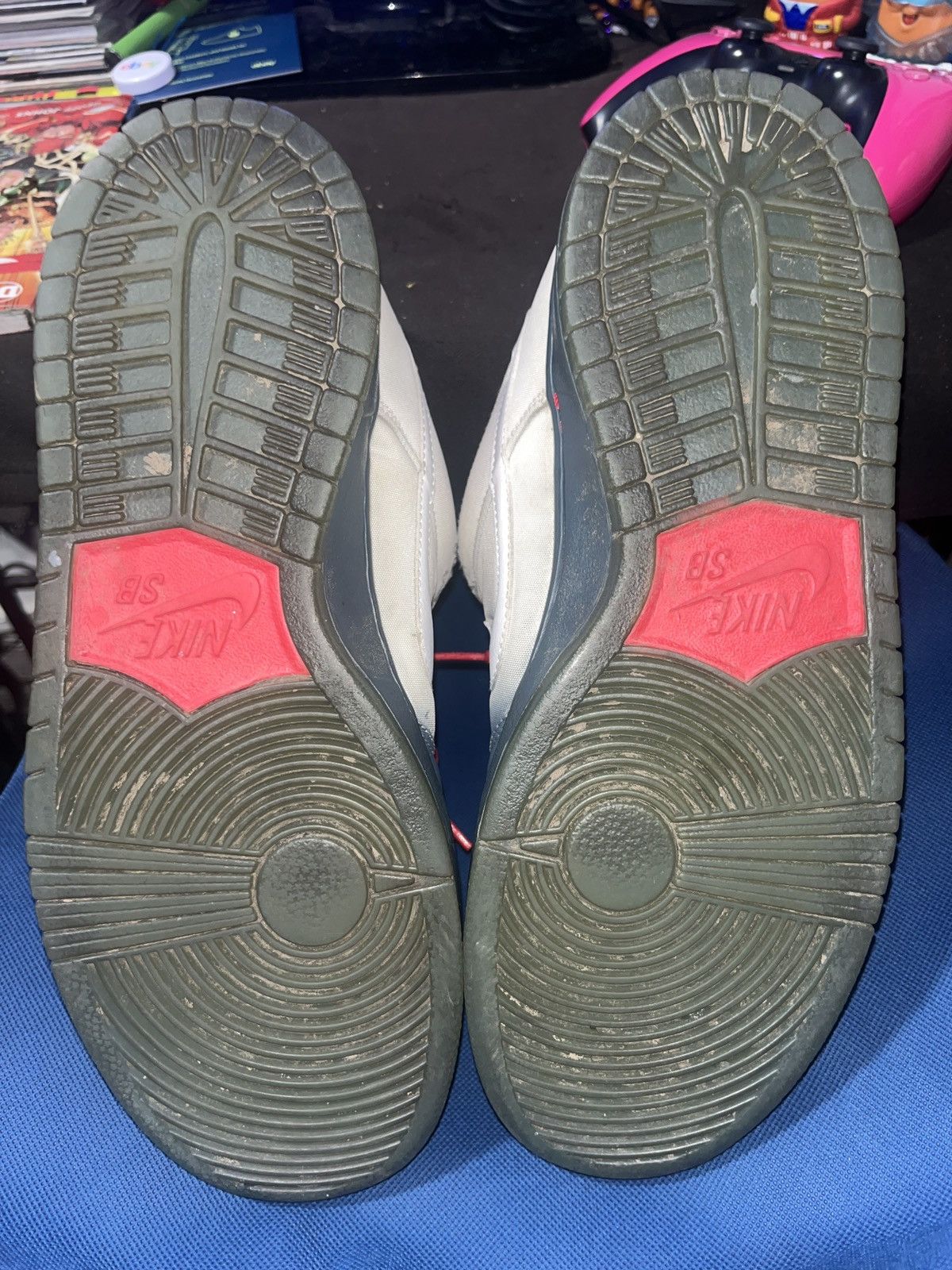 Nike Nike SB Dunk low Dorothy Size US 11 / EU 44 - 4 Thumbnail