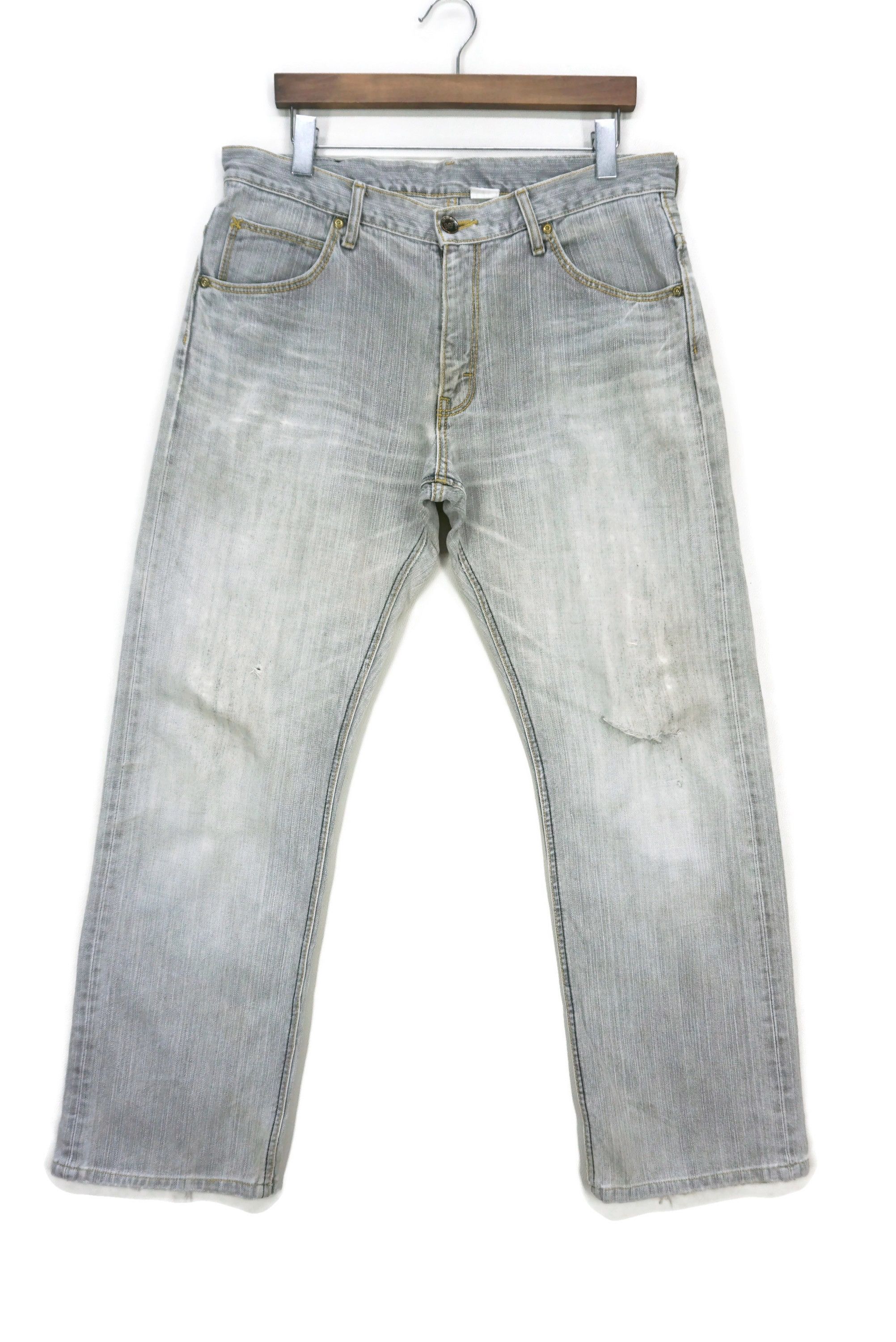 Lee Lee Jeans Size W35xL30.5 Straight-Leg Distressed Denim Japan Size US 33 - 1 Thumbnail