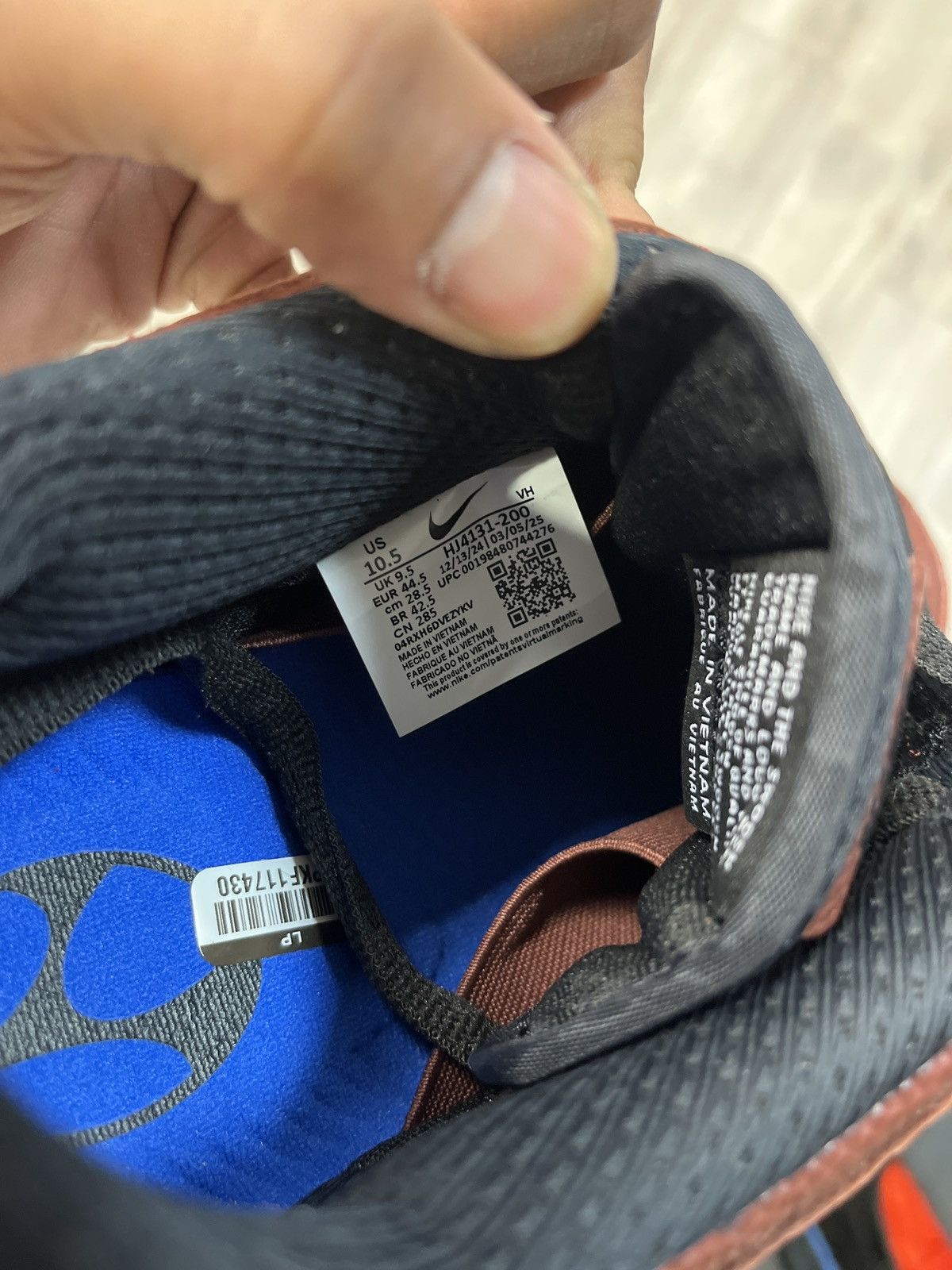 Nike SB Limosine Skateboards x Nike Dunk Low SB 'Football' Size US 10.5 / EU 43-44 - 11 Thumbnail