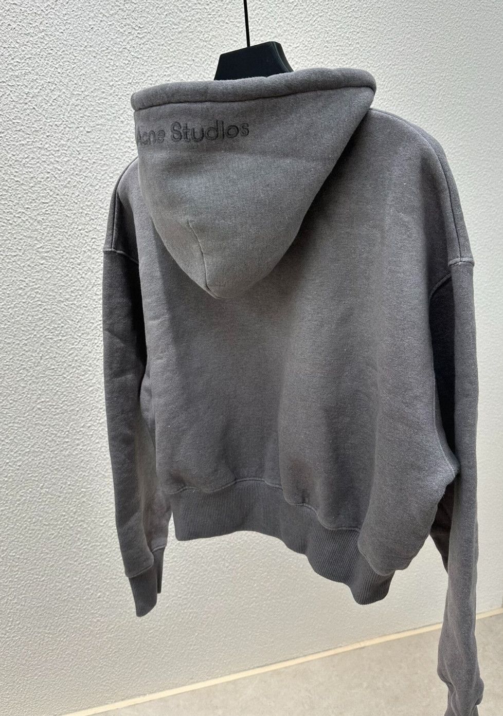 Acne Studios Acne Studios SS25 Hooded Comfortable Zipper Closure Off Sh Size US M / EU 48-50 / 2 - 4 Thumbnail