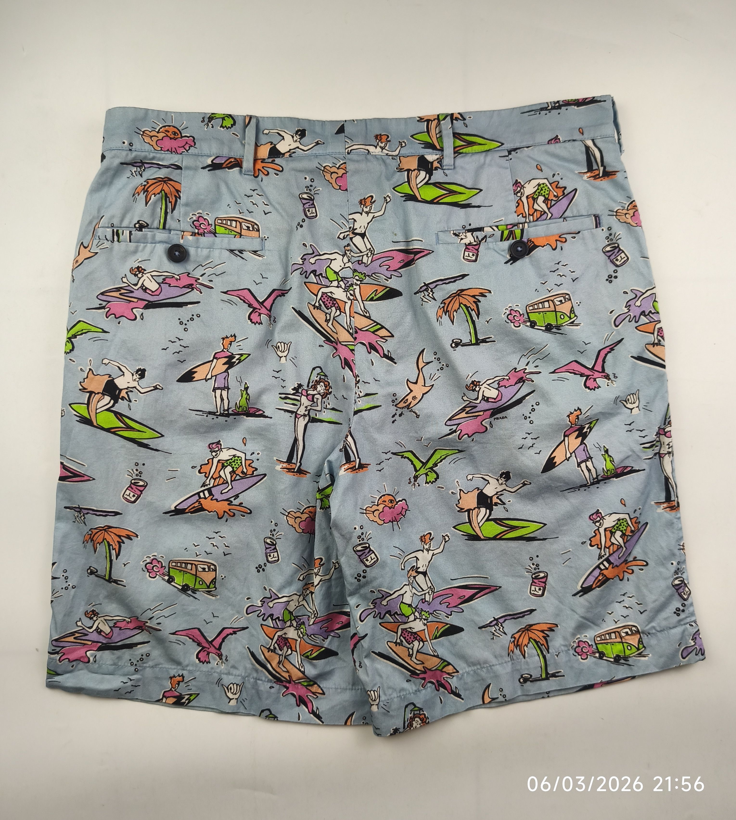 Prada Prada S/S 12 - surf print short Size US 33 - 2 Thumbnail