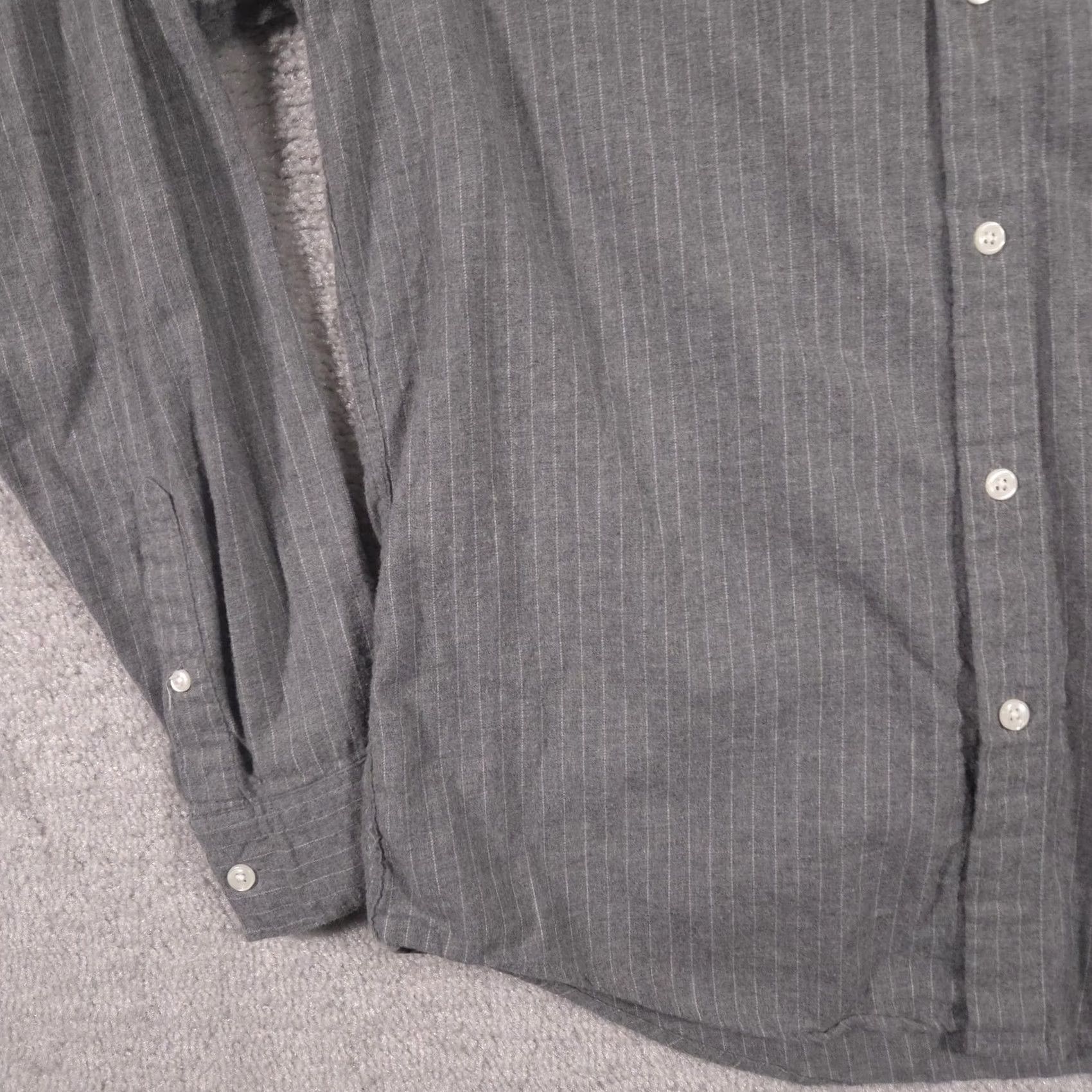 Abercrombie & Fitch Abercrombie & Fitch Shirt Mens Large Gray Pinstripe Button Down Long Sleeve Size US L / EU 52-54 / 3 - 4 Thumbnail