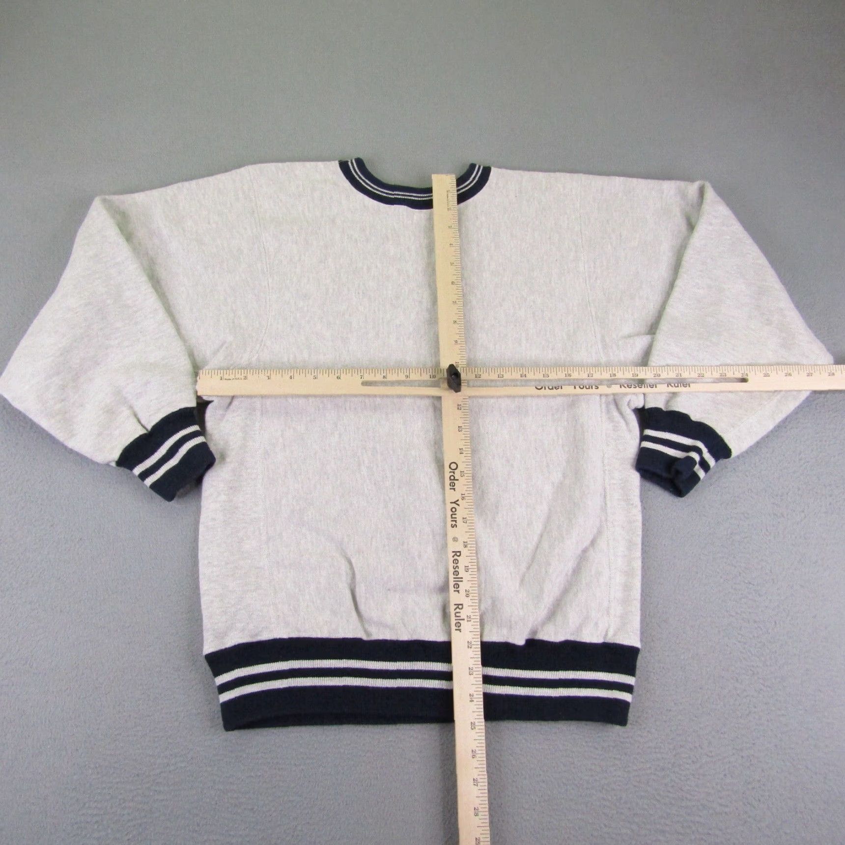 Champion Vintage Champion Sweatshirt Mens Medium Gray Notre Dame Reverse Weave Made USA Size US M / EU 48-50 / 2 - 7 Thumbnail