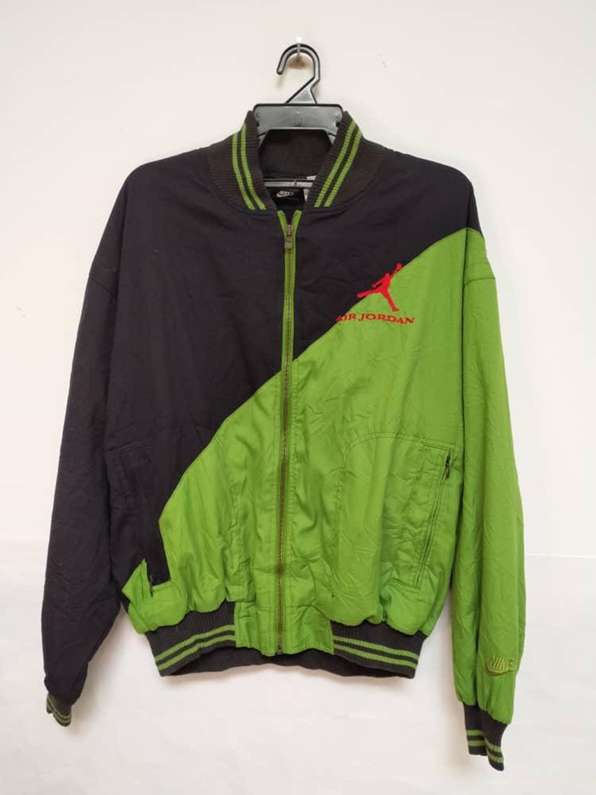 Nike Vintage Nike Jordan Air Green Jacket Size US L / EU 52-54 / 3 - 2 Thumbnail