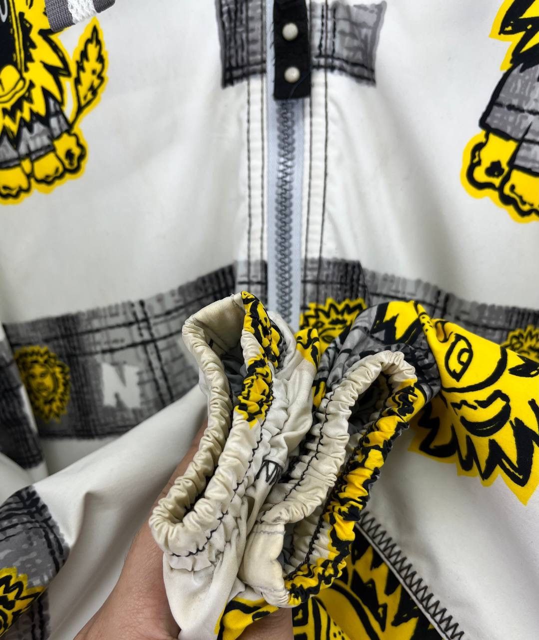 Japanese Brand Vintage Phenix Lions Full Print Rare Hooded Ski Jacket Size US L / EU 52-54 / 3 - 13 Thumbnail