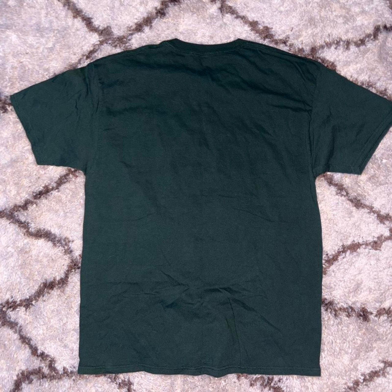 Hanes Dark green graphic tee featuring Size US L / EU 52-54 / 3 - 2 Thumbnail