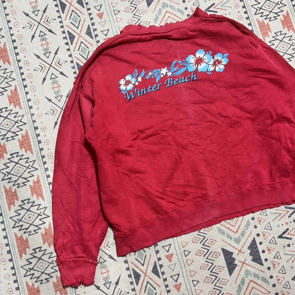 Other Hawaii Inspired Sweatshirt Surf style Thrashed Condition Size US L / EU 52-54 / 3 - 4 Thumbnail