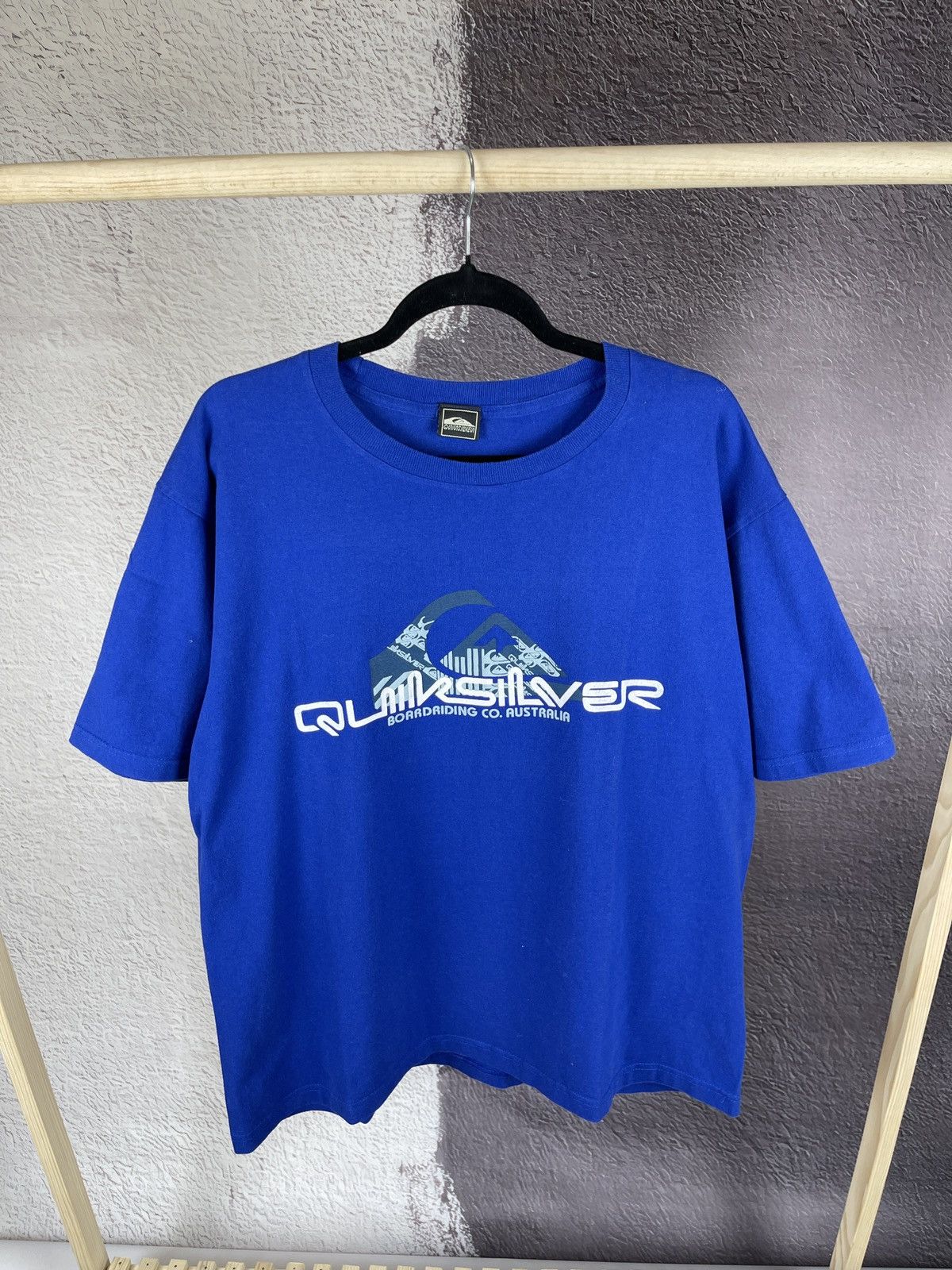 Quiksilver Quiksilver vintage big logo blue tee shirt Size US L / EU 52-54 / 3 - 1 Thumbnail