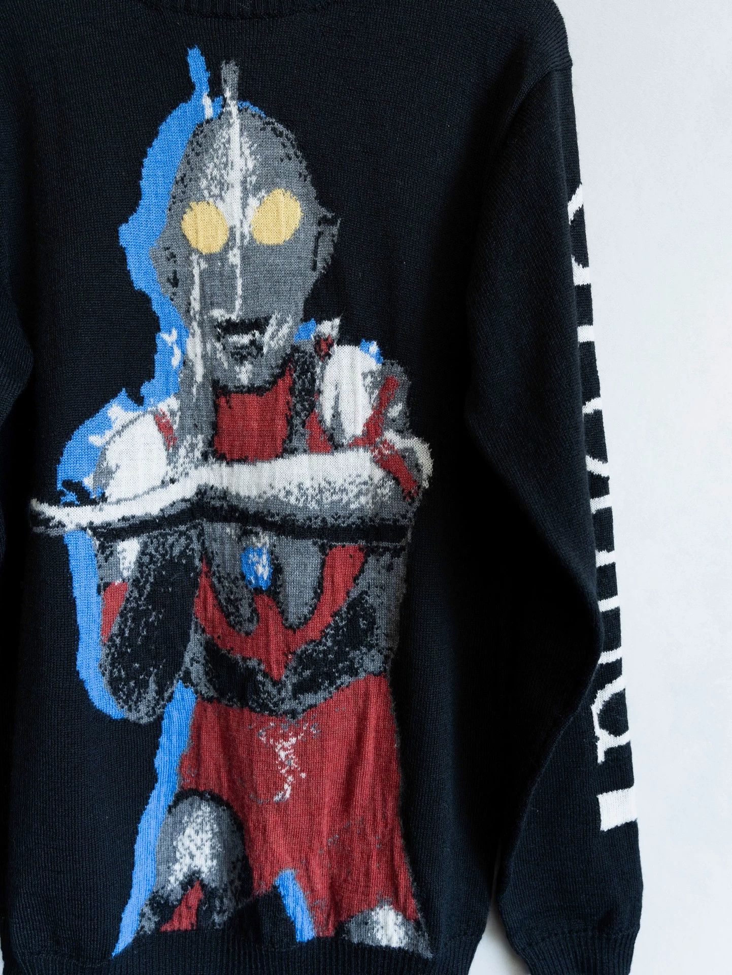 Yohji Yamamoto Yohji Yamamoto GY 14SS Ultraman Action Knit Jumper Size US L / EU 52-54 / 3 - 4 Thumbnail