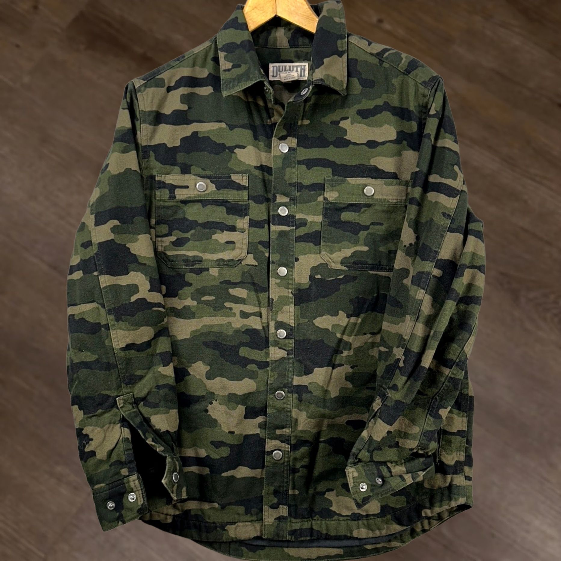 Duluth Trading Company Duluth Trading Co Shirt Shacket Mens Medium Green Camo Pocket Military Jacket Size US M / EU 48-50 / 2 - 1 Thumbnail