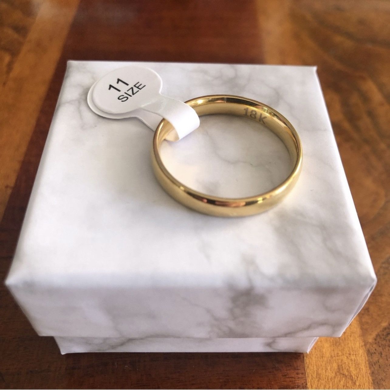Jewelry Men’s 18kt solid yellow gold 4mm classic dome band NWT 11 Size ONE SIZE - 3 Thumbnail