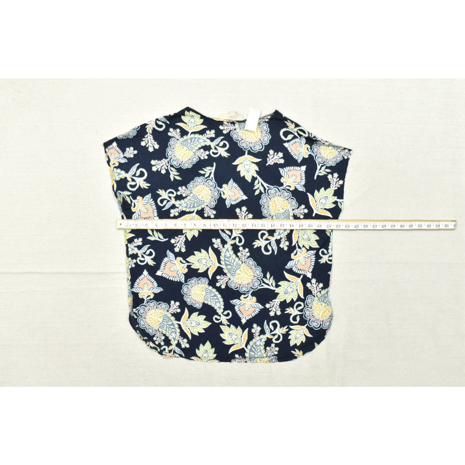 Loft LOFT Navy Paisley Floral Knit Rayon Blend V-Neck Short Sleeve Blouse, M, Women, Regular, Blue, Casual, Pullover, Basic Shirt Size 32" / US 10 / IT 46 - 3 Thumbnail