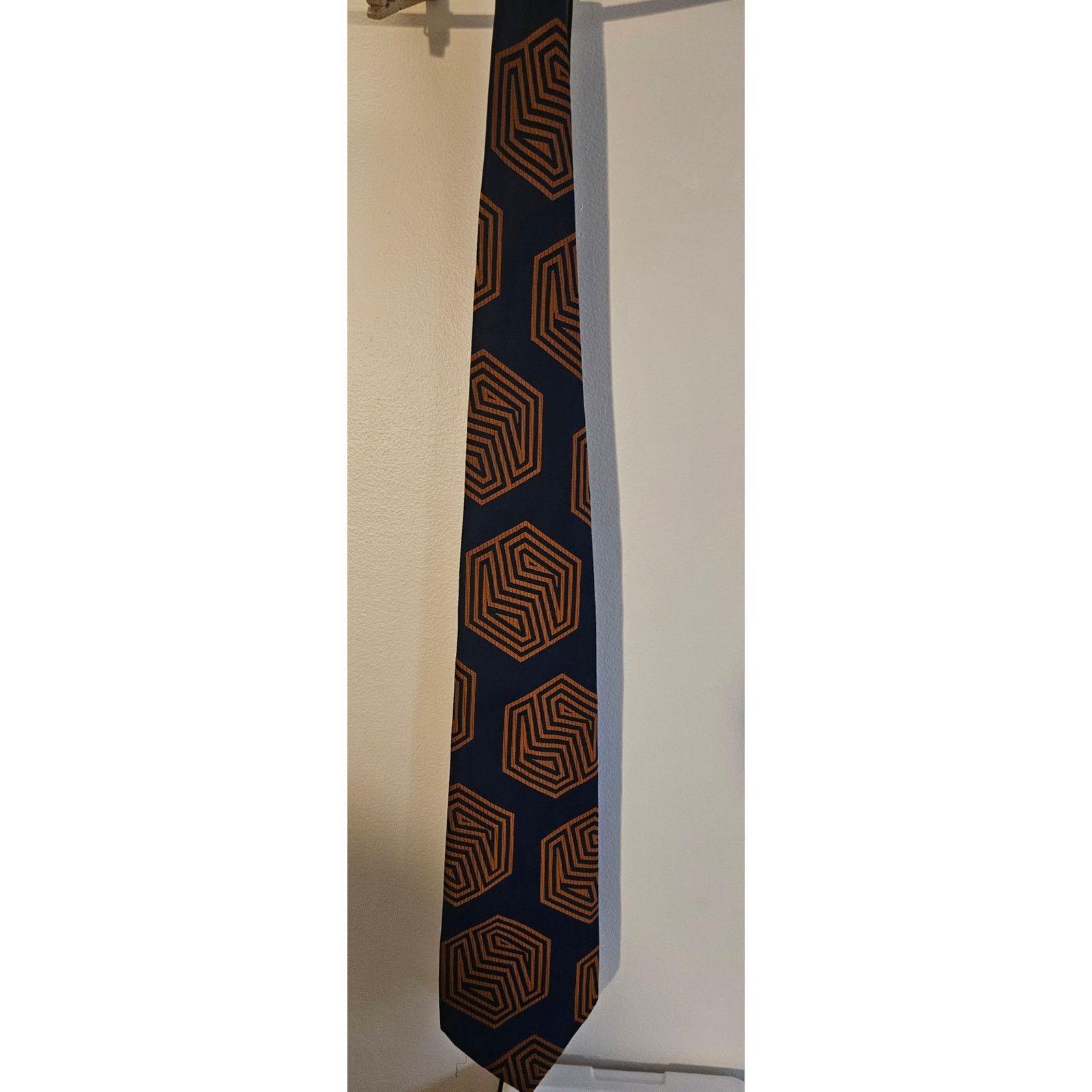 Other Vintage Richman Gordman Men's Necktie - Blue w/Orange Size ONE SIZE - 1 Thumbnail