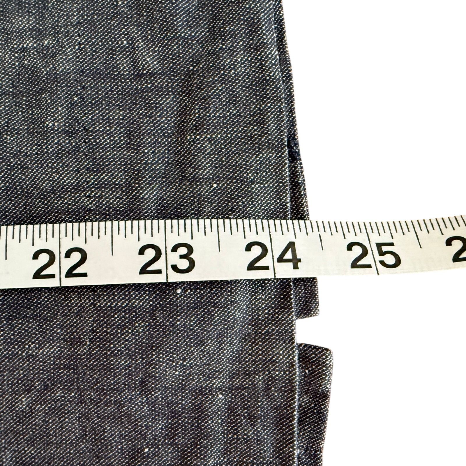 Ann Taylor Ann Taylor 8 Denim colored linen/cotton blend pencil skirt Size 30" / US 8 / IT 44 - 4 Thumbnail