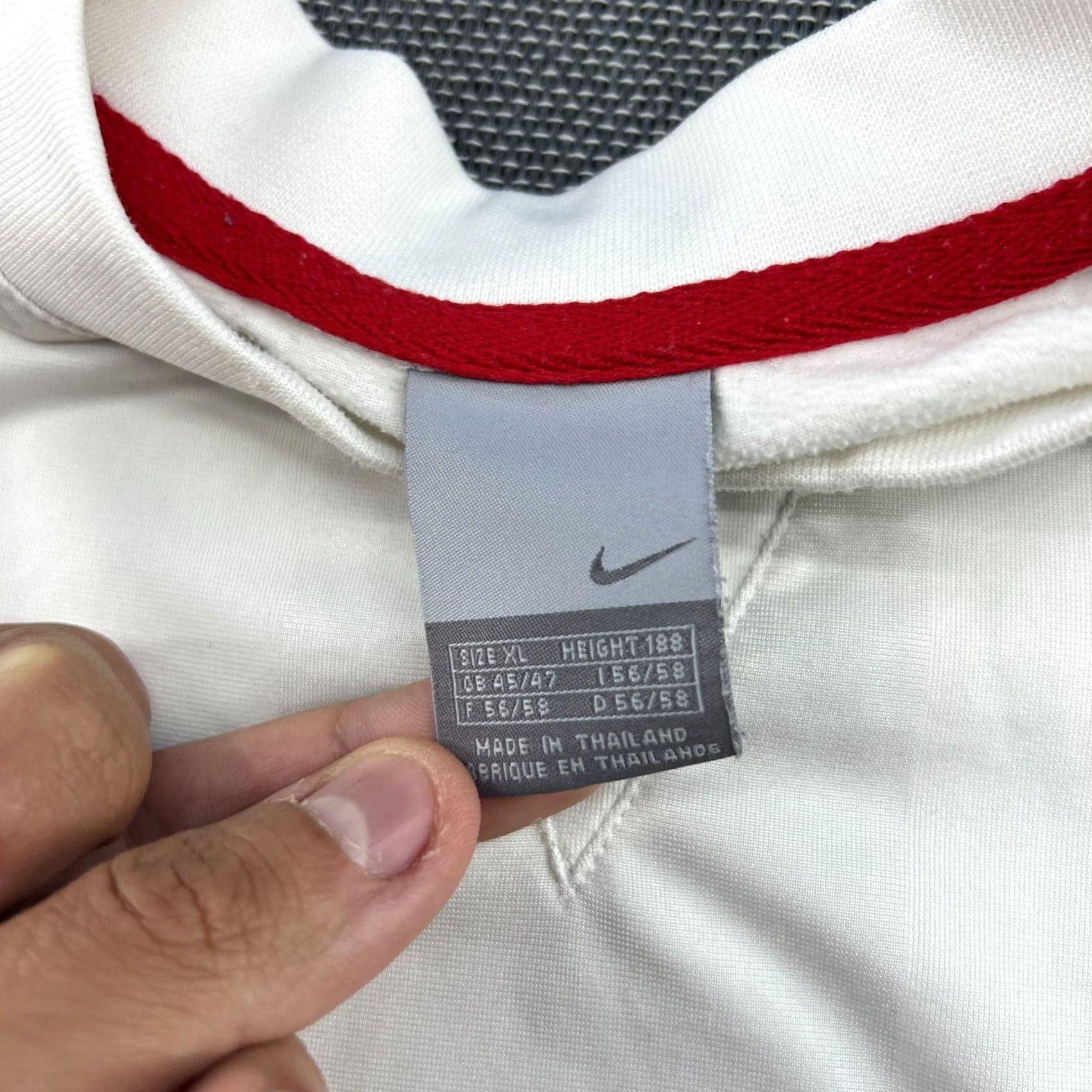 Nike Nike Manchester United 2008-2009 Football Training Jersey Mens XL White Sports Football Moisture Wicking Quick Dry Heritage Size US XL / EU 56 / 4 - 5 Thumbnail
