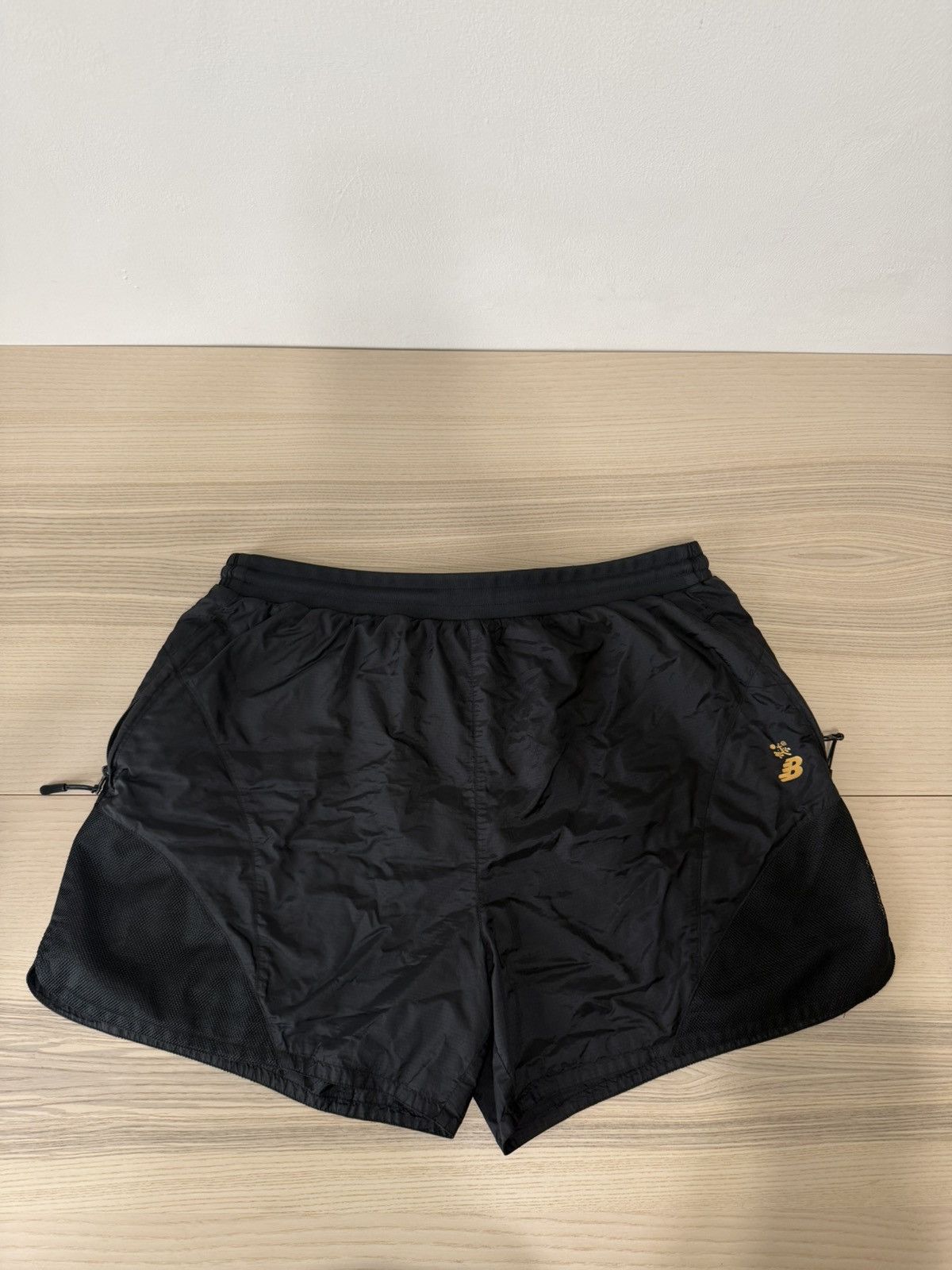 Aime Leon Dore × New Balance AIME LEON DORE X NEW BALANCE NYLON SHORT BLACK Size US 38 / EU 54 - 2 Thumbnail