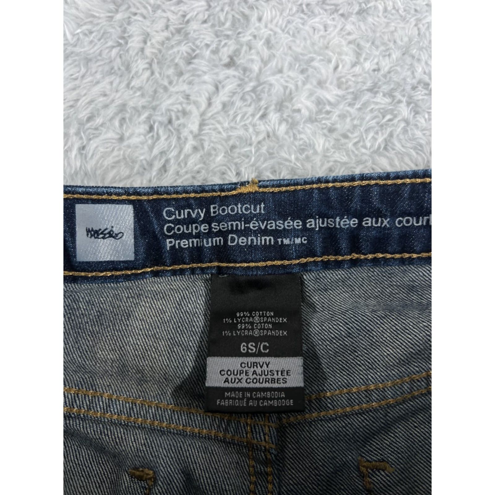 Mossimo Mossimo Jeans Women 6 Blue Denim Bootcut 29x30 Mid Rise 5-Pocket Cotton Blend Stretch Regular Color Blue Brand Mossimo Jeans Womens Jeans Bootcut 90s? Size 28" / US 6 / IT 42 - 6 Thumbnail
