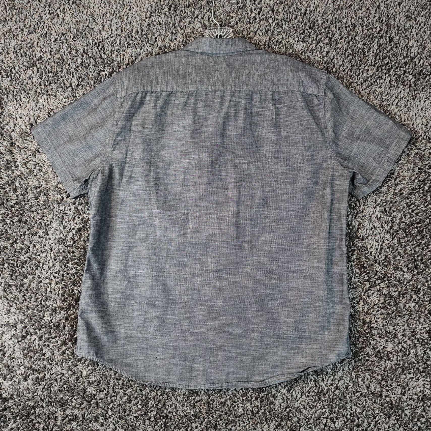Levi's LEVI'S Men's Gray Short Sleeve Button-Up Shirt Size XL Size US 36 / EU 52 - 6 Thumbnail