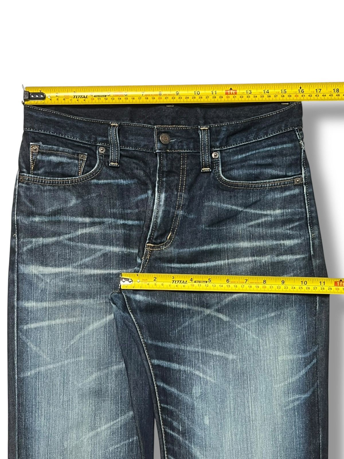 Edwin Vintage Edwin 403 Japan - Faded Whisker Wash Jeans Size US 32 / EU 48 - 17 Thumbnail