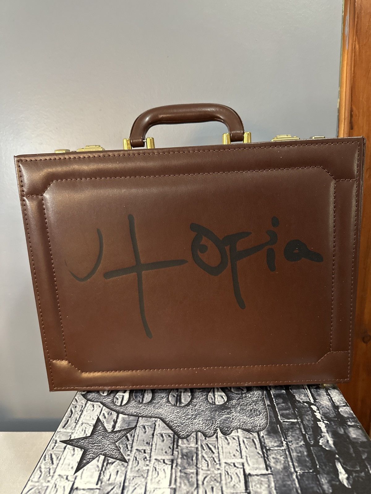 Travis Scott Travis Scott Utopia Briefcase Size ONE SIZE - 1 Thumbnail