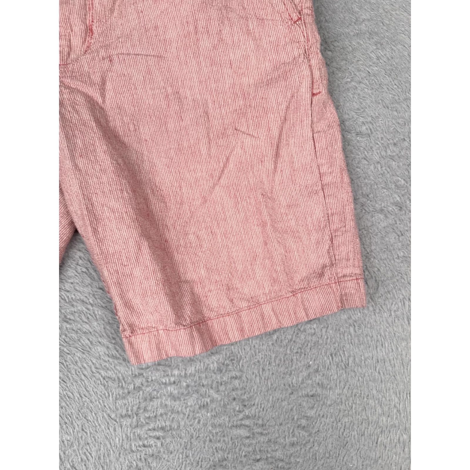 Tommy Bahama Tommy Bahama Mens Shorts 32 Red White Pinstripe Chino Flat Front Zip Fly Casual Size US 32 / EU 48 - 2 Thumbnail