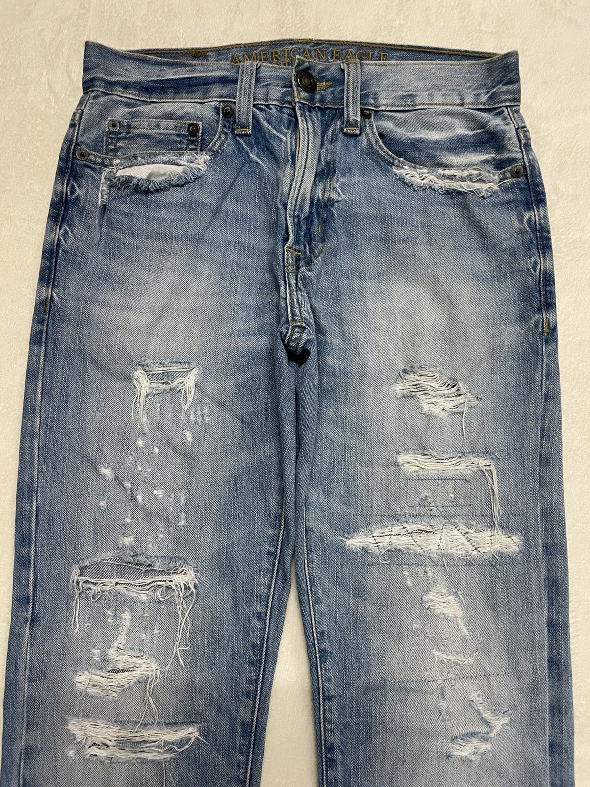 American Eagle Outfitters Vintage American Eagle Outfitters Distress Faded Denim Jeans Size US 28 / EU 44 - 2 Thumbnail