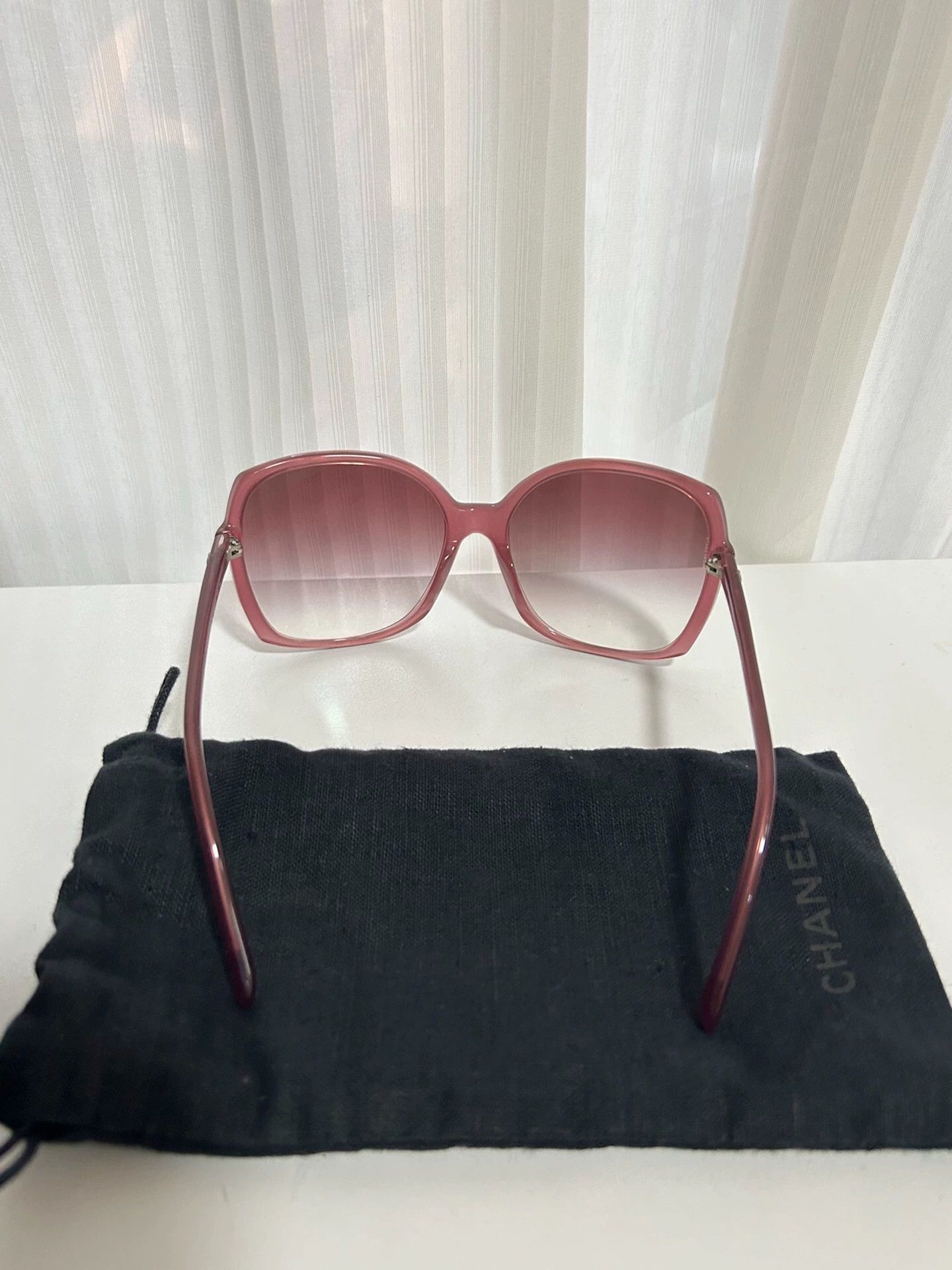 Chanel Chanel Gradient Pink Sunglasses New Size ONE SIZE - 2 Thumbnail