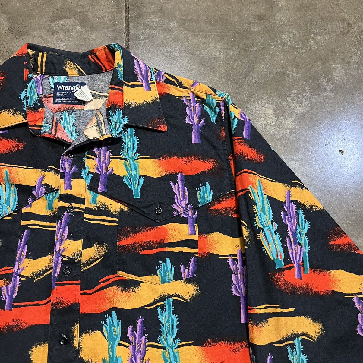 Wrangler Vintage Wrangler Brushpopper Button Up Shirt Western Cactus Size US XL / EU 56 / 4 - 3 Thumbnail