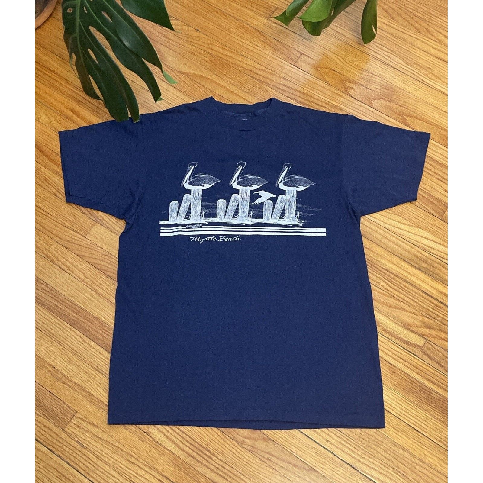 Hanes Vintage 80s 90s Large Myrtle Beach SC Pelican Beach Single S Size US L / EU 52-54 / 3 - 1 Thumbnail