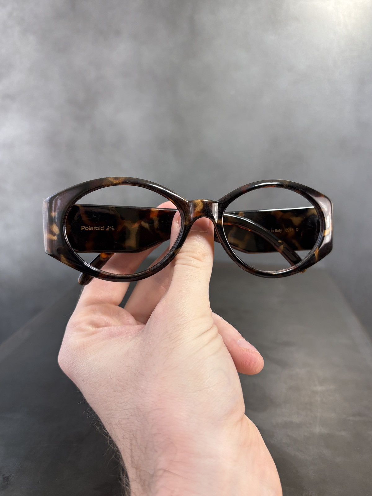 Polaroid Vintage Polaroid Frames Made in Italy Oval Oversized 90s 80s Size ONE SIZE - 3 Thumbnail
