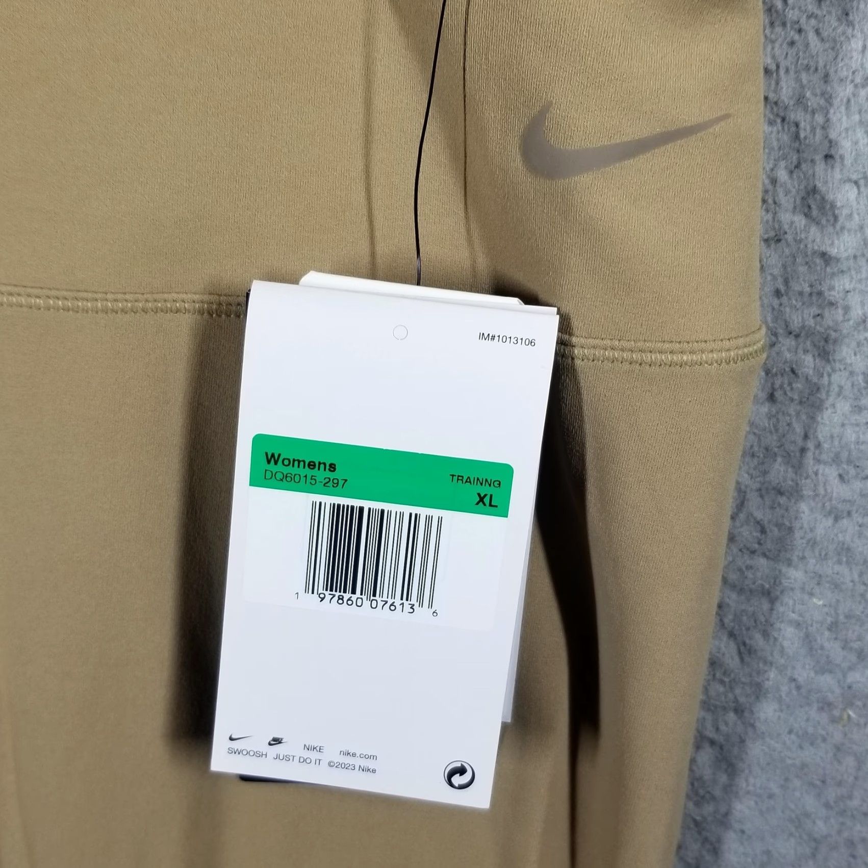 Nike Nike Women's Leggings XL High Waist 7/8 Ankle Yoga Activewear Beige Nylon Spandex Dri-FIT Size 40" / US 18 - 3 Thumbnail