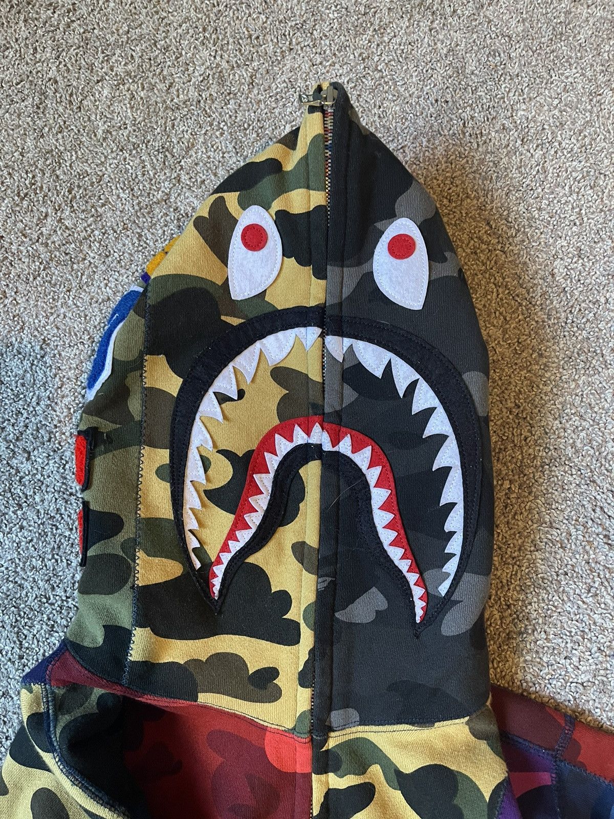 Bape Bape multi camo shark hoodie Size US L / EU 52-54 / 3 - 5 Thumbnail