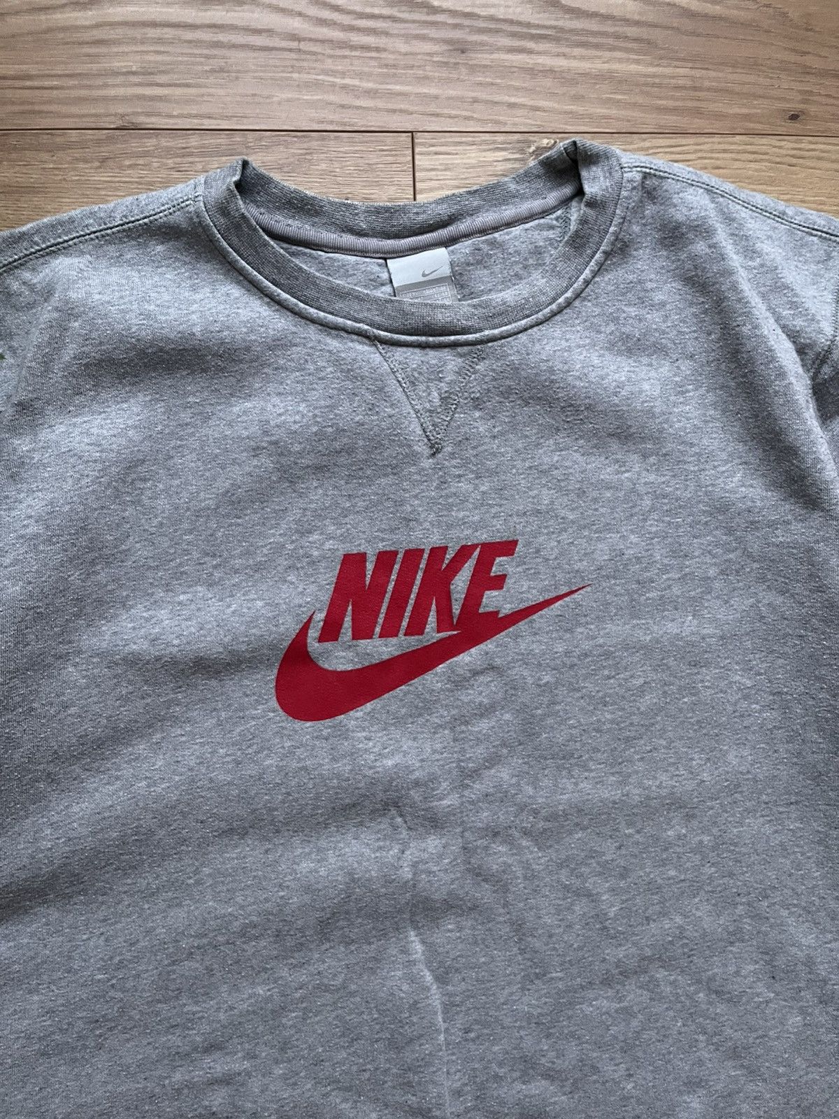 Nike 90’s NIKE BIG LOGO SPELLOUT SWOOSH RETRO RARE CREWNECK Y2K Size US XL / EU 56 / 4 - 2 Thumbnail