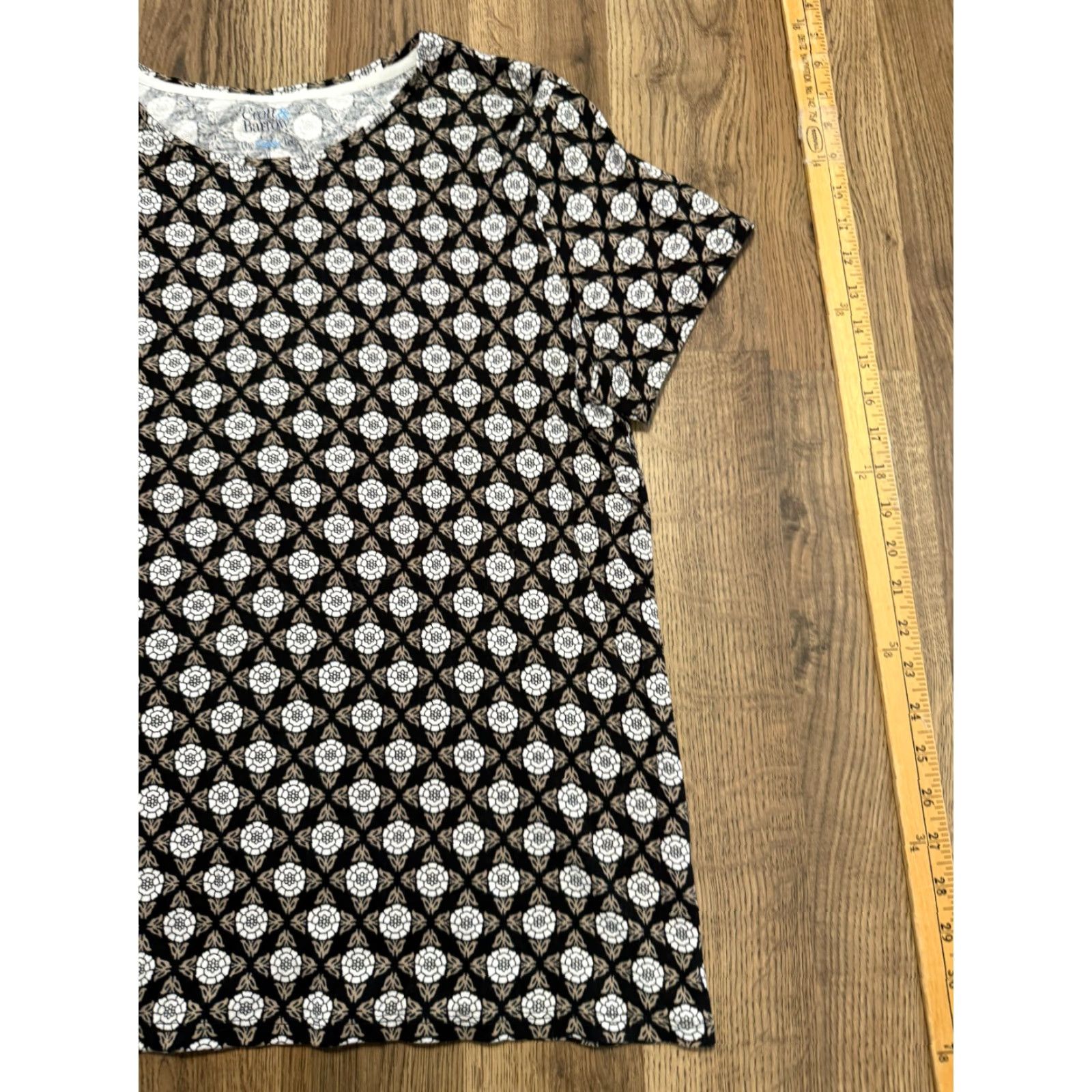 Croft & Barrow VINTAGE Croft & Barrow Shirt Womens XL Black White Allover Print The Classic Tee Size XL / US 12-14 / IT 48-50 - 3 Thumbnail