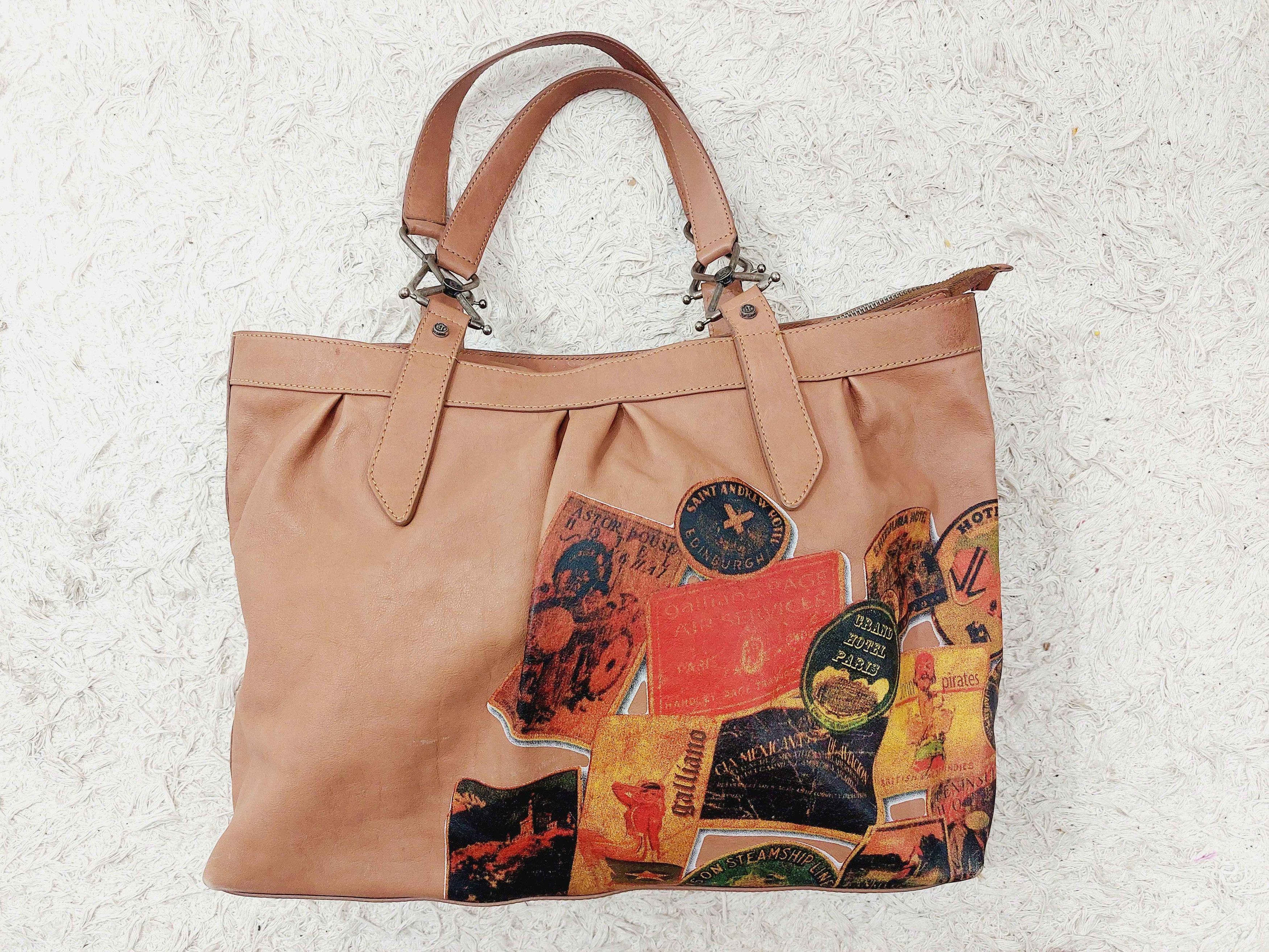 John Galliano John Galliano Newspaper Gazette Stamp Leather Shoulder Bag Size ONE SIZE - 9 Thumbnail