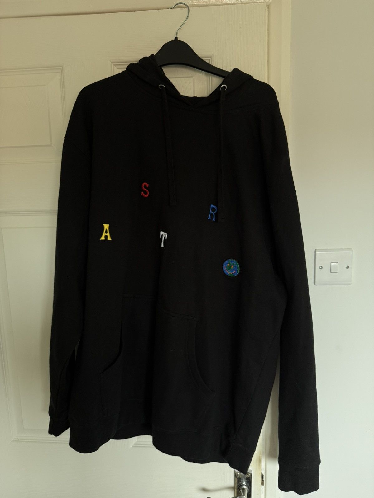 パーカー・フーディ Travis Scott Astroworld Scattered Hoodie Travis Scott Astroworld Scattered Hoodie Black (83665-098