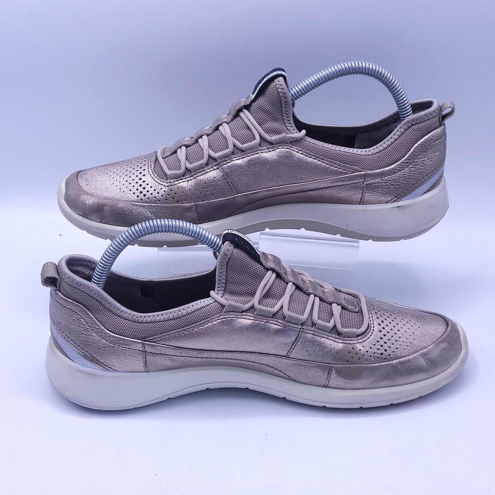 Ecco Ecco Outdoor Sneaker Shoe Womens Size 10.5 41 Silver White Size US 10.5 / IT 40.5 - 5 Thumbnail