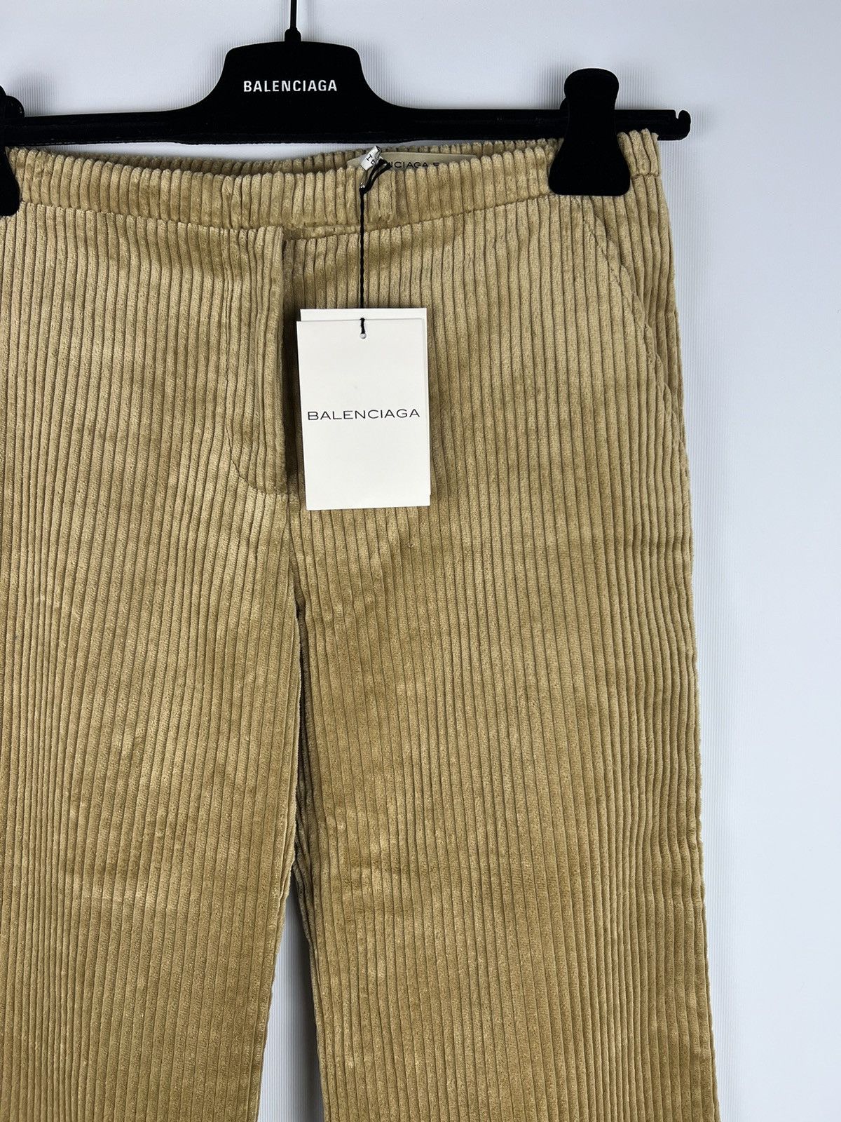 Balenciaga Beige Balenciaga Pants (new with tags) Size 26" / US 2 / IT 38 - 2 Thumbnail